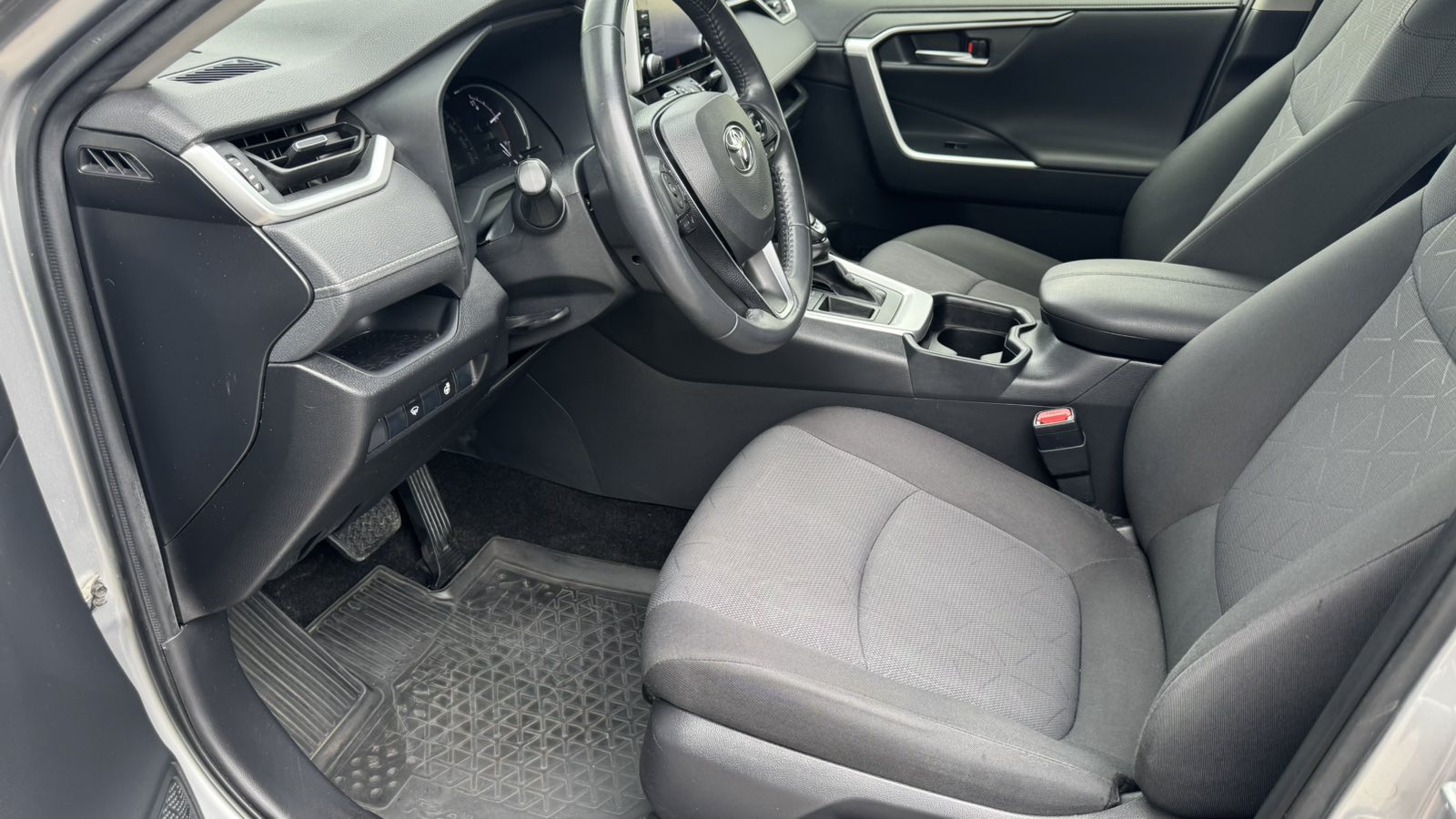 Toyota RAV4 2019 року з пробігом 65575 км, Універсал, Тойота Центр Київ "Автосаміт Укравто", м.Київ - 1178750 ГРН | Фото № 12