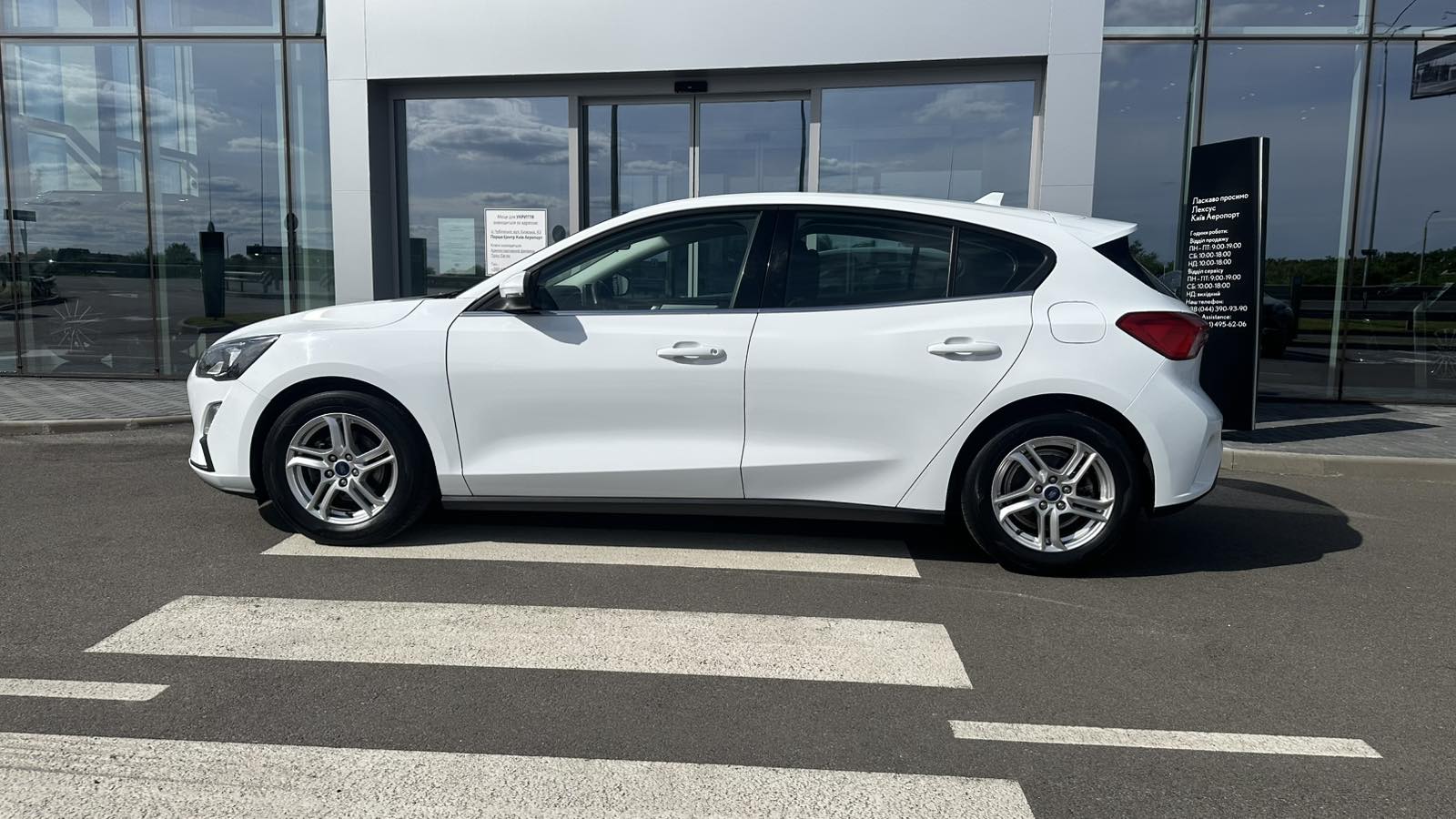Інші авто FORD FOCUS 2020 року з пробігом 89578 км, Хетчбек, Лексус Київ Аеропорт, м.Київ - 578603 ГРН | Фото № 3