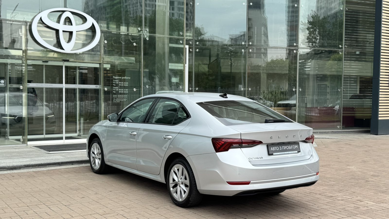 Інші авто SKODA OCTAVIA 2022 року з пробігом 110184 км, Седан, Тойота Центр Київ "Автосаміт Укравто", м.Київ - 1115400 ГРН | Фото № 2