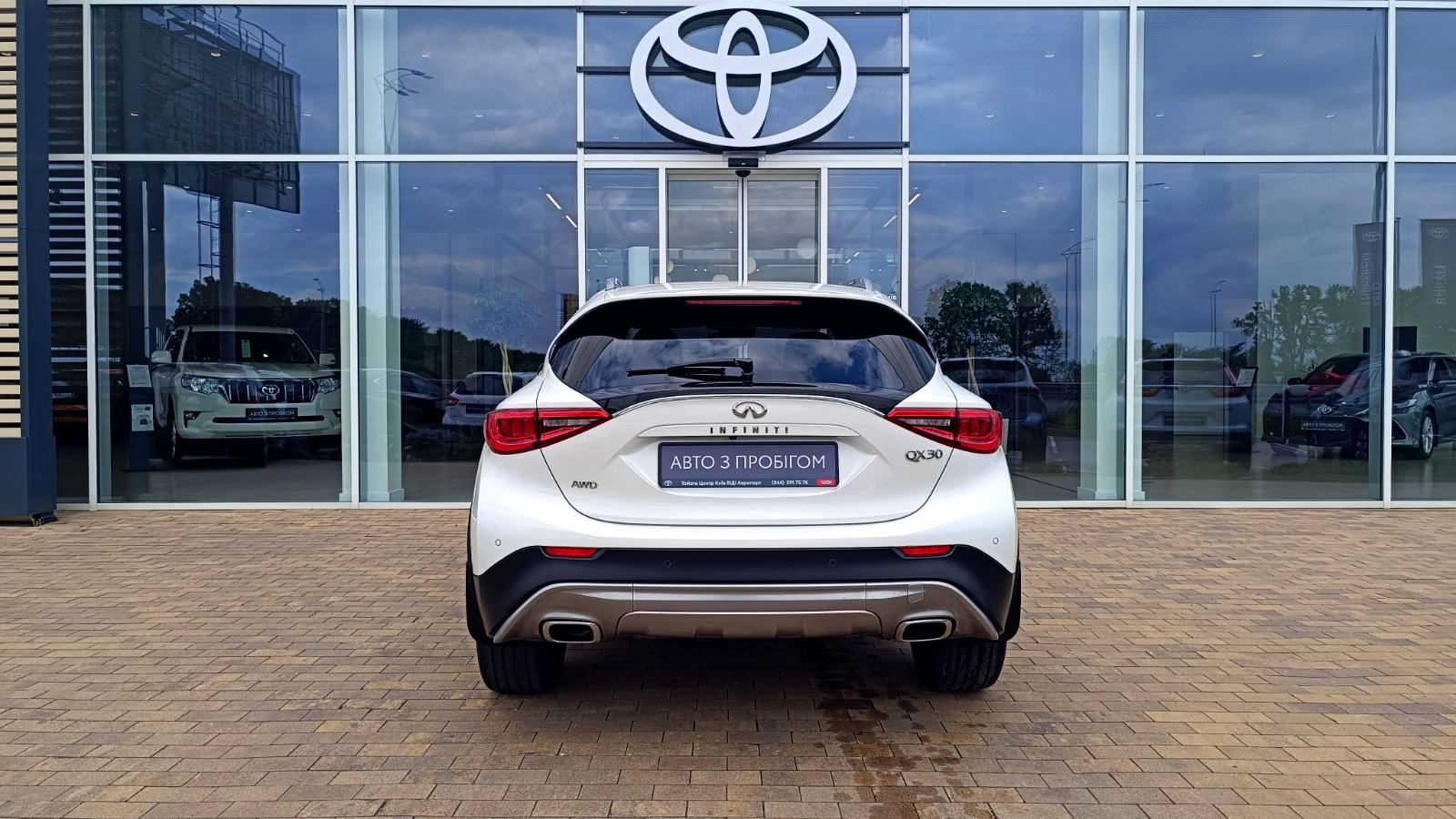 Інші авто INFINITI QX30 2017 року, Універсал, Тойота Центр Київ «ВІДІ Аеропорт», м.Київ | Фото № 4 Інші авто INFINITI QX30 2017 року з пробігом 117000 км, Універсал, Тойота Центр Київ «ВІДІ Аеропорт», м.Київ - 840000 ГРН | Фото № 4