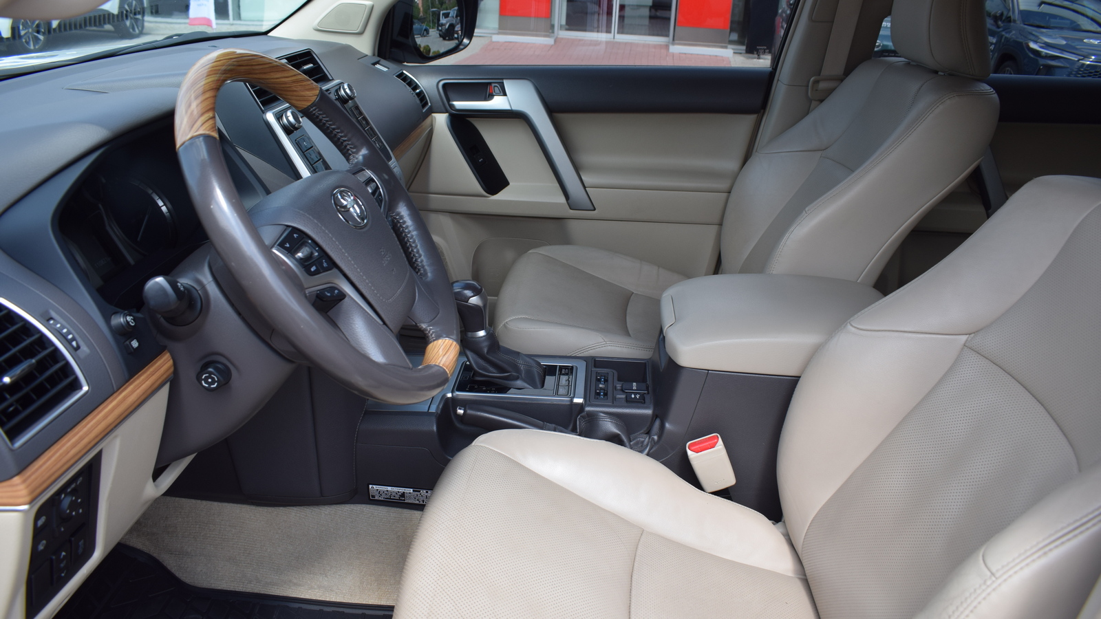 Toyota LAND CRUISER PRADO 2018 року з пробігом 110587 км, Універсал, Тойота Центр Житомир "Стар - Кар", м.Житомир - 1803360 ГРН | Фото № 11