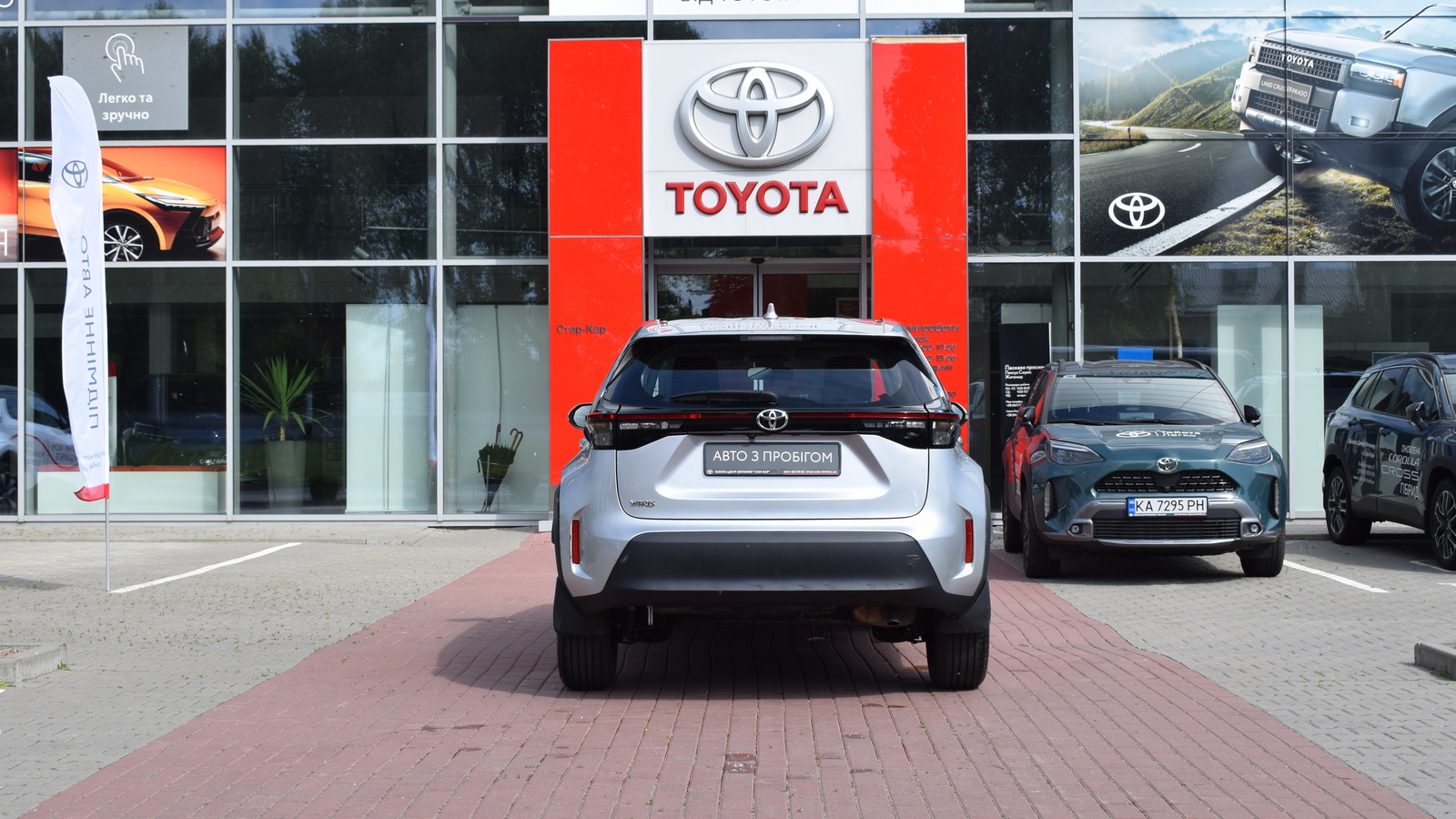 Toyota YARIS CROSS 2021 року, Хетчбек, Тойота Центр Житомир "Стар - Кар", м.Житомир | Фото № 4 Toyota YARIS CROSS 2021 року з пробігом 22531 км, Хетчбек, Тойота Центр Житомир "Стар - Кар", м.Житомир - 963560 ГРН | Фото № 4