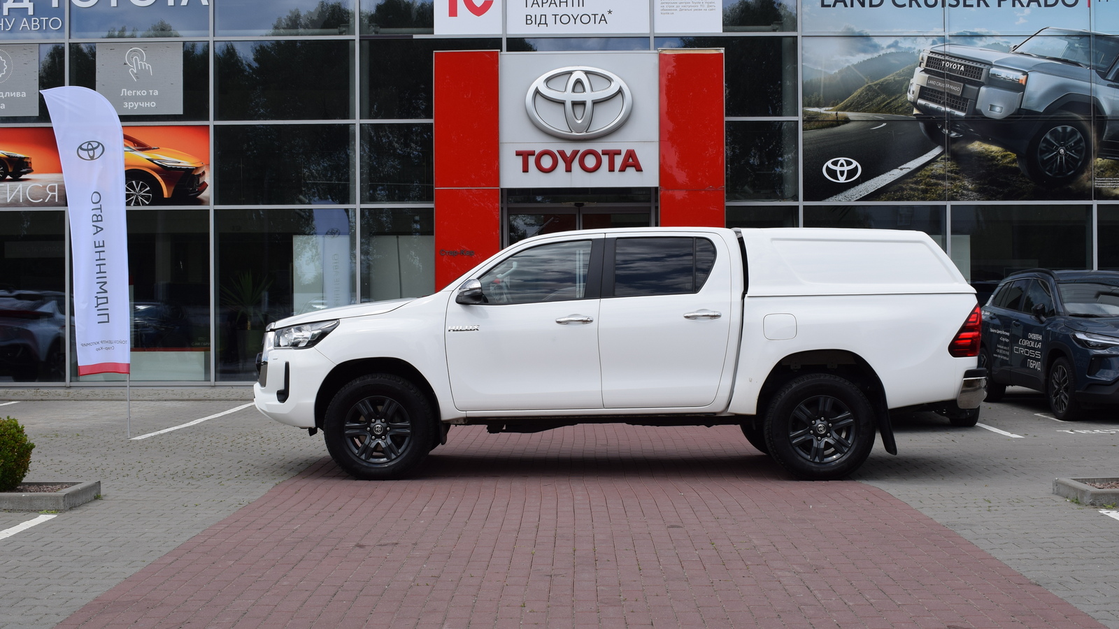 Toyota HILUX 2023 року з пробігом 195923 км, Пікап, Тойота Центр Житомир "Стар - Кар", м.Житомир - 1709400 ГРН | Фото № 3