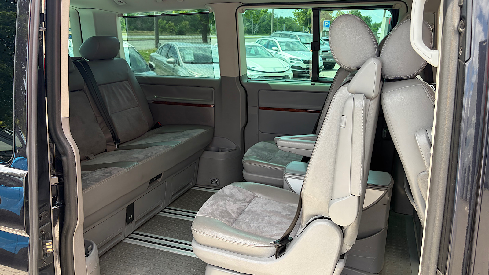 Інші авто VOLKSWAGEN Multivan 2008 року, Універсал, Тойота Центр Запоріжжя "Восток Автомир", м.Запоріжжя | Фото № 7 Інші авто VOLKSWAGEN Multivan 2008 року з пробігом 121000 км, Універсал, Тойота Центр Запоріжжя "Восток Автомир", м.Запоріжжя - 642350 ГРН | Фото № 7
