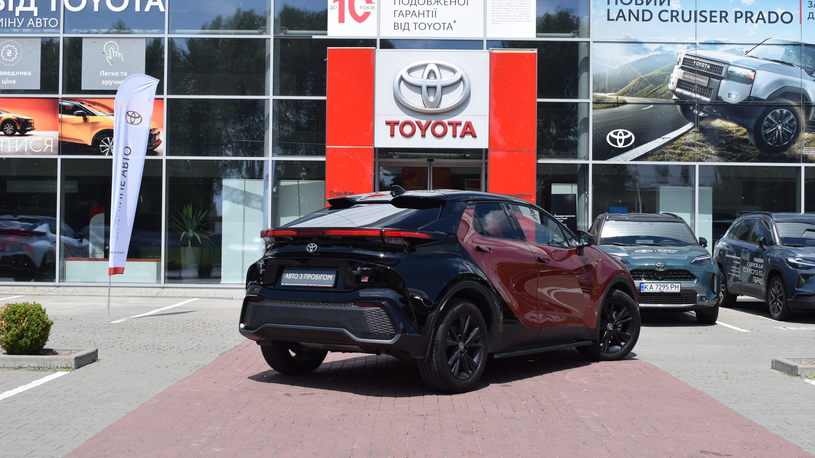 Toyota C-HR 2025 року, Хетчбек, Тойота Центр Житомир "Стар - Кар", м.Житомир | Фото № 17 Toyota C-HR 2025 року з пробігом 998 км, Хетчбек, Тойота Центр Житомир "Стар - Кар", м.Житомир - 1740990 ГРН | Фото № 17