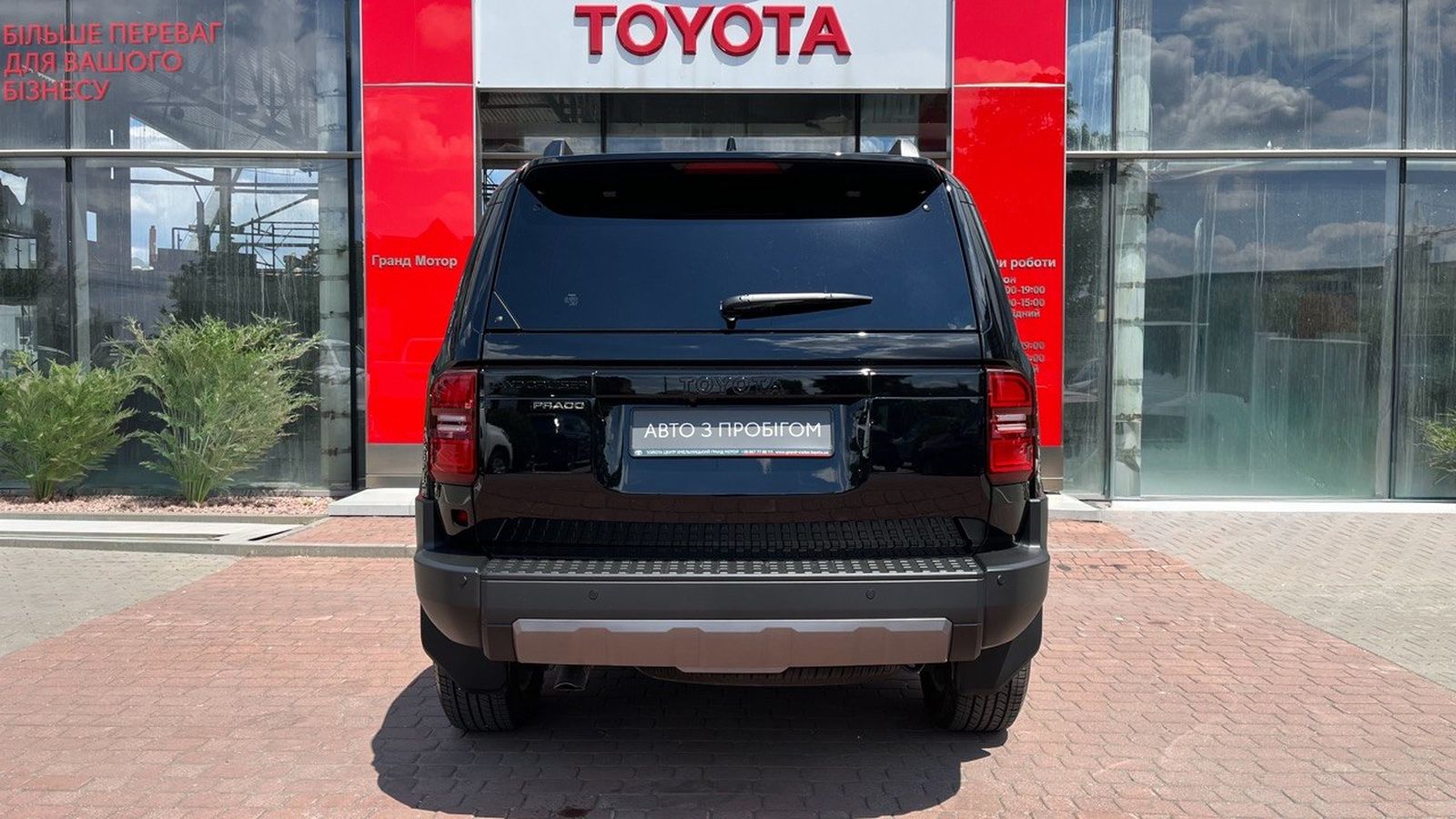 Toyota LAND CRUISER PRADO 2025 року, Універсал, Тойота Центр Хмельницький "Гранд Мотор", м.Хмельницький | Фото № 4 Toyota LAND CRUISER PRADO 2025 року з пробігом 436 км, Універсал, Тойота Центр Хмельницький "Гранд Мотор", м.Хмельницький - 3345800 ГРН | Фото № 4