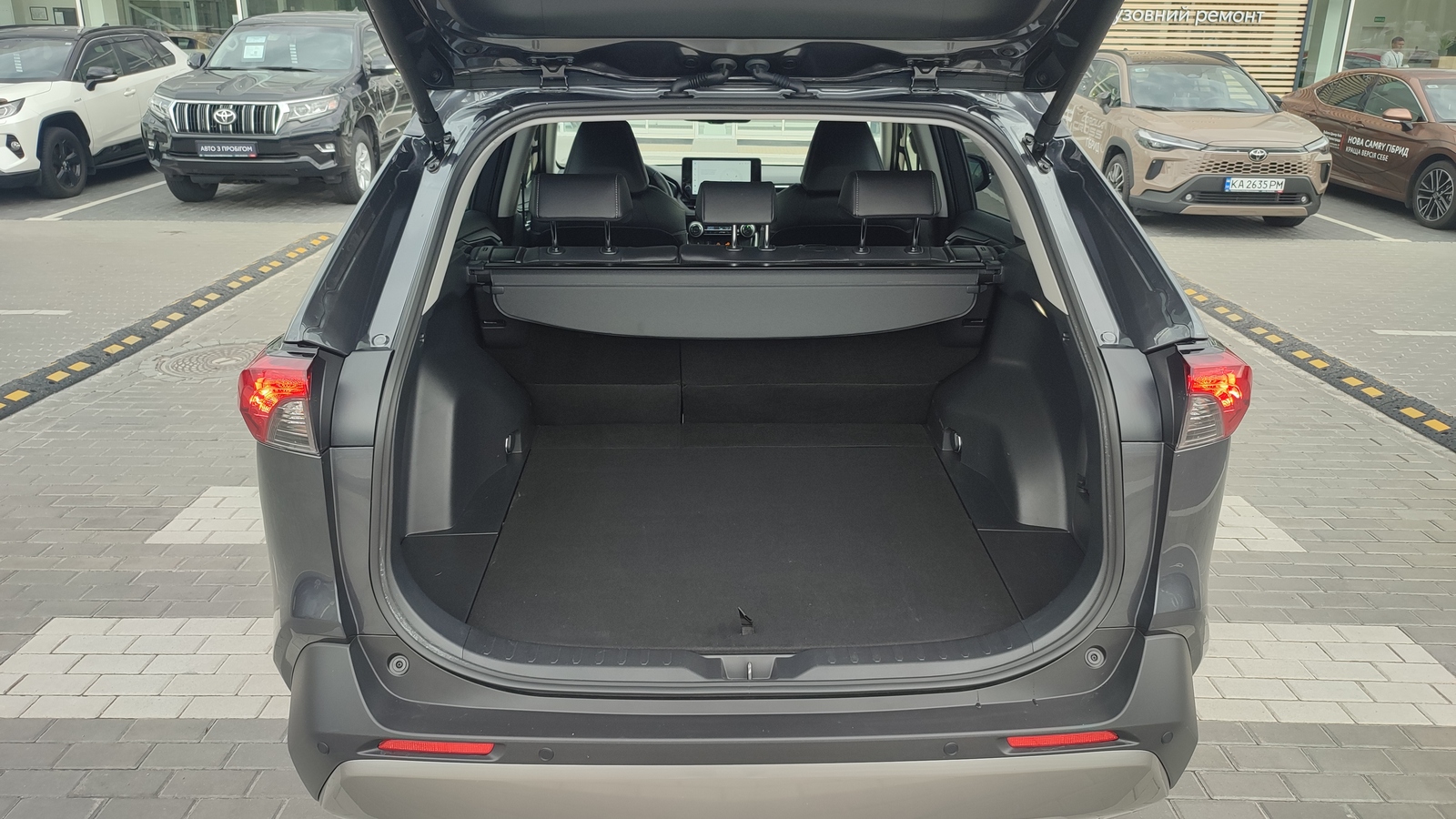 Toyota RAV4 2024 року з пробігом 37886 км, Універсал, Тойота Центр Київ "ВіДі Автострада", м.Київ - 2085000 ГРН | Фото № 10