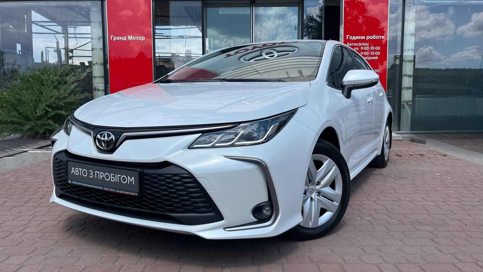 Toyota COROLLA 2025 року з пробігом 7867 км, Седан, Тойота Центр Хмельницький "Гранд Мотор", м.Хмельницький - 1100000 ГРН | Фото № 1