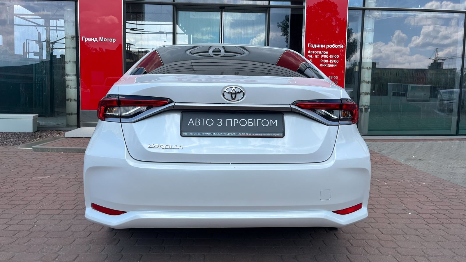 Toyota COROLLA 2025 року з пробігом 7867 км, Седан, Тойота Центр Хмельницький "Гранд Мотор", м.Хмельницький - 1100000 ГРН | Фото № 4