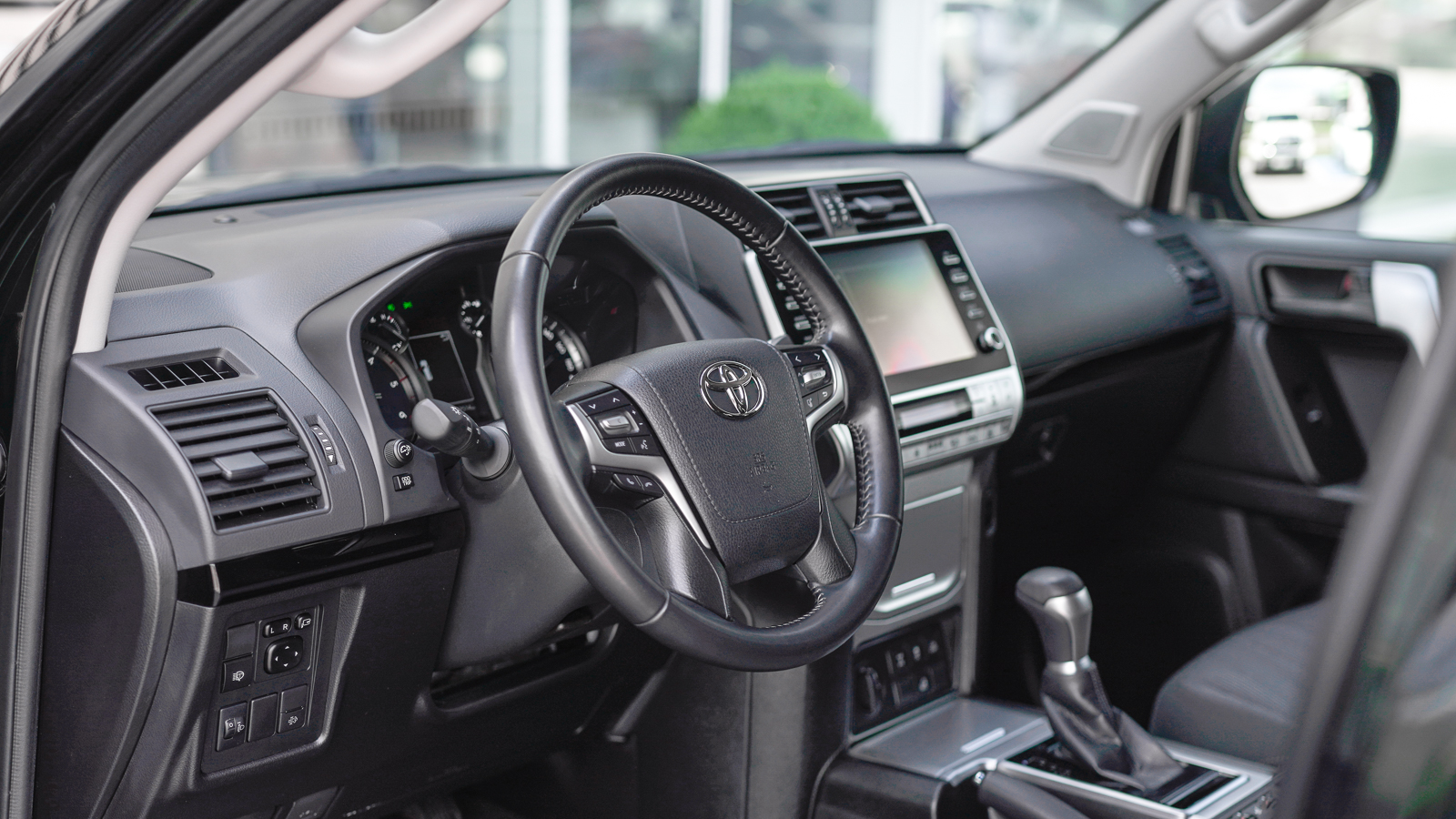 Toyota LAND CRUISER PRADO 2023 року, Універсал, Тойота Центр Львів "Діамант", м.Львів | Фото № 14 Toyota LAND CRUISER PRADO 2023 року з пробігом 32191 км, Універсал, Тойота Центр Львів "Діамант", м.Львів - 2187350 ГРН | Фото № 14
