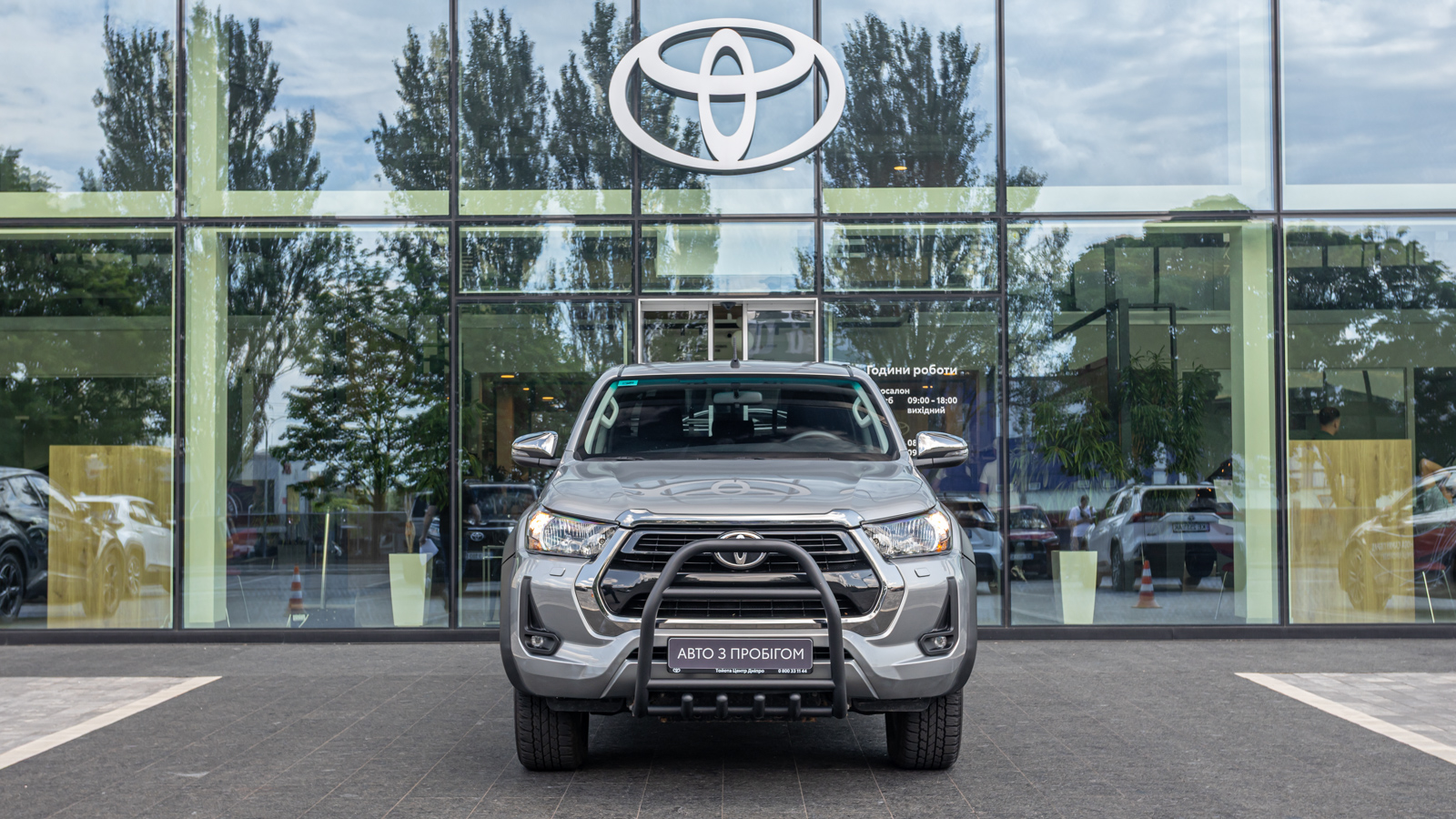 Toyota HILUX 2022 року, Пікап, Тойота Центр Дніпро "Алмаз Мотор" на Запорізькому шосе, м.Дніпро | Фото № 5 Toyota HILUX 2022 року з пробігом 28240 км, Пікап, Тойота Центр Дніпро "Алмаз Мотор" на Запорізькому шосе, м.Дніпро - 2160000 ГРН | Фото № 5