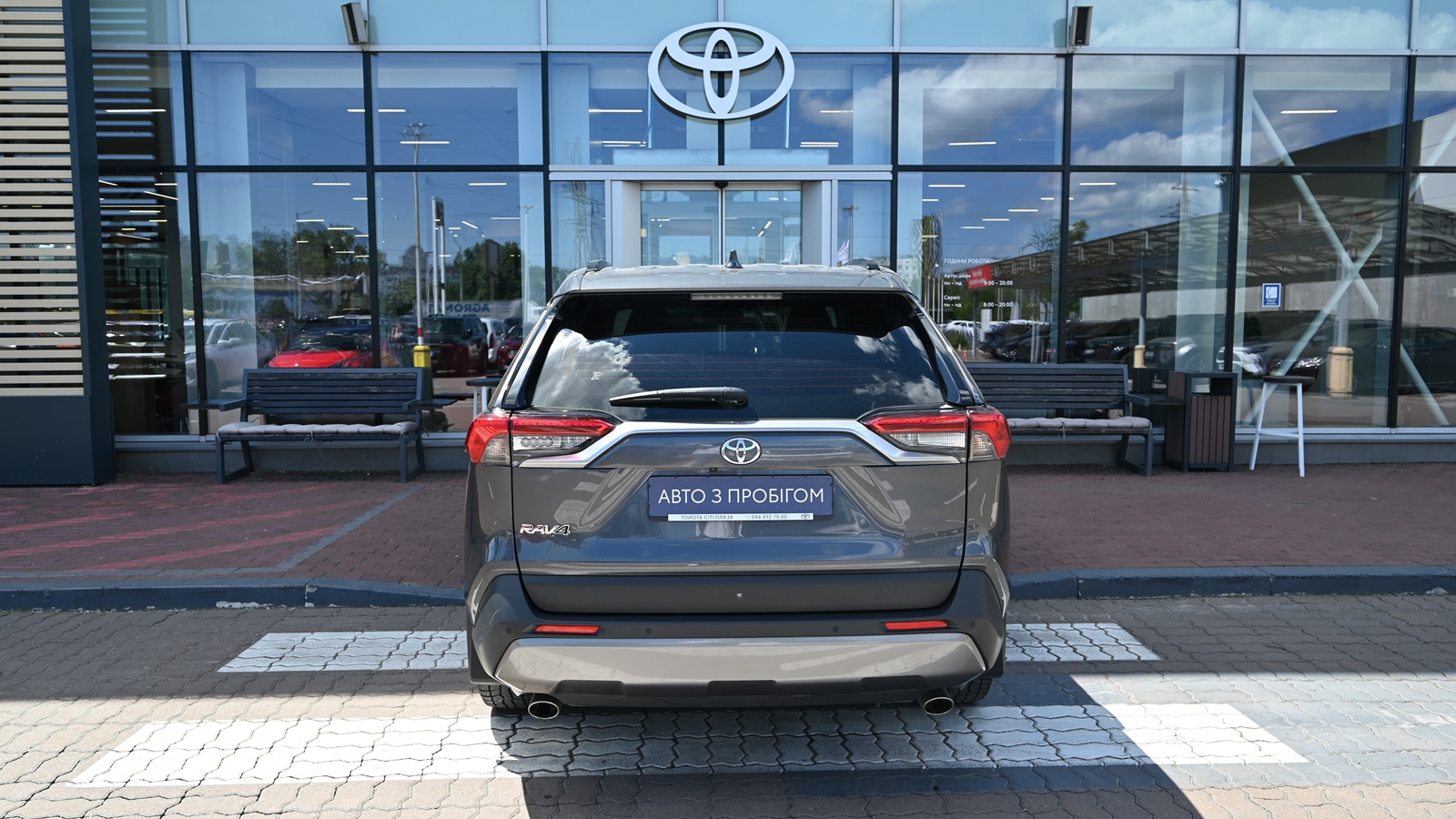 Toyota RAV4 2020 року, Універсал, Тойота Центр Київ "Сіті Плаза", м.Київ | Фото № 4 Toyota RAV4 2020 року з пробігом 90711 км, Універсал, Тойота Центр Київ "Сіті Плаза", м.Київ - 1065000 ГРН | Фото № 4