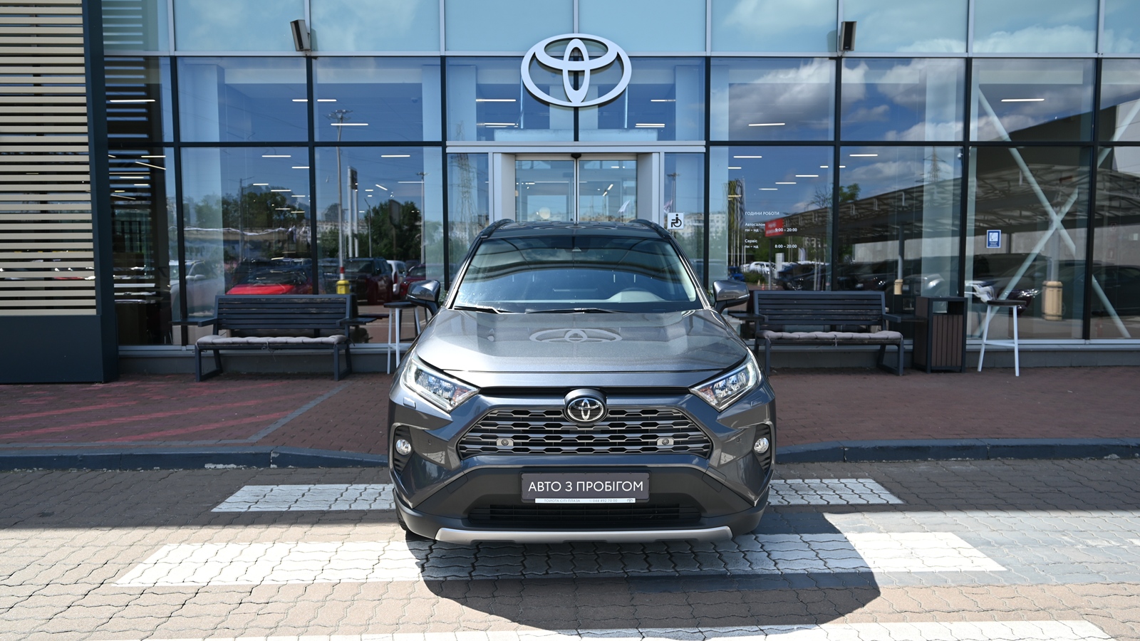Toyota RAV4 2020 року, Універсал, Тойота Центр Київ "Сіті Плаза", м.Київ | Фото № 5 Toyota RAV4 2020 року з пробігом 90711 км, Універсал, Тойота Центр Київ "Сіті Плаза", м.Київ - 1065000 ГРН | Фото № 5