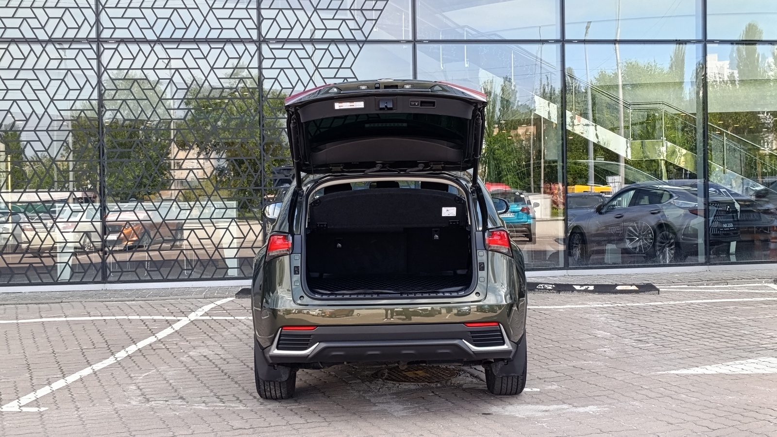 Lexus NX 2021 року, Універсал, Лексус Київ Захід, м.Київ | Фото № 10 Lexus NX 2021 року з пробігом 54000 км, Універсал, Лексус Київ Захід, м.Київ - 1520000 ГРН | Фото № 10