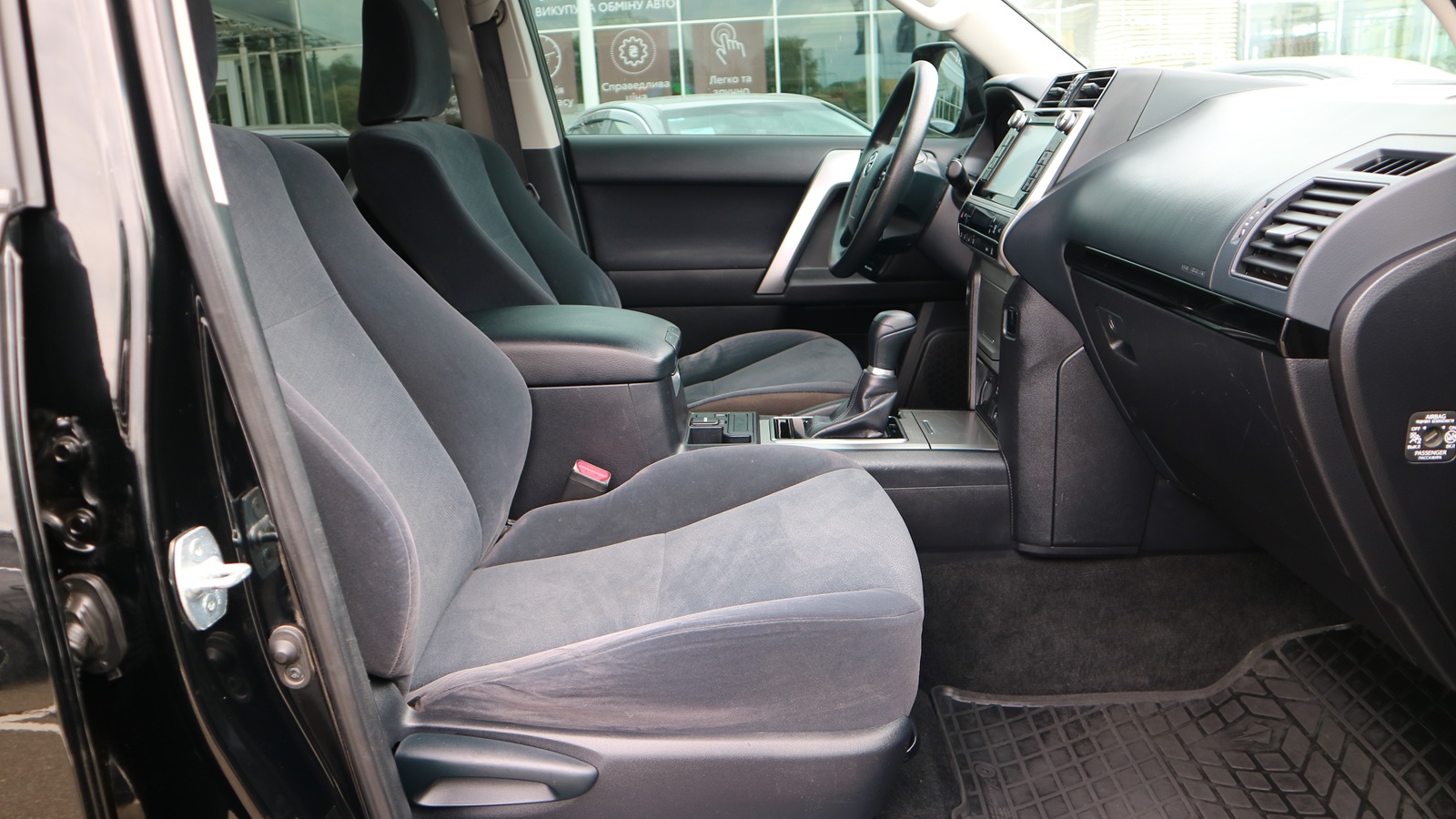 Toyota LAND CRUISER PRADO 2021 року, Універсал, Тойота Центр Київ "Автосаміт Укравто Столичне", м.Київ | Фото № 6 Toyota LAND CRUISER PRADO 2021 року з пробігом 145176 км, Універсал, Тойота Центр Київ "Автосаміт Укравто Столичне", м.Київ - 1631000 ГРН | Фото № 6