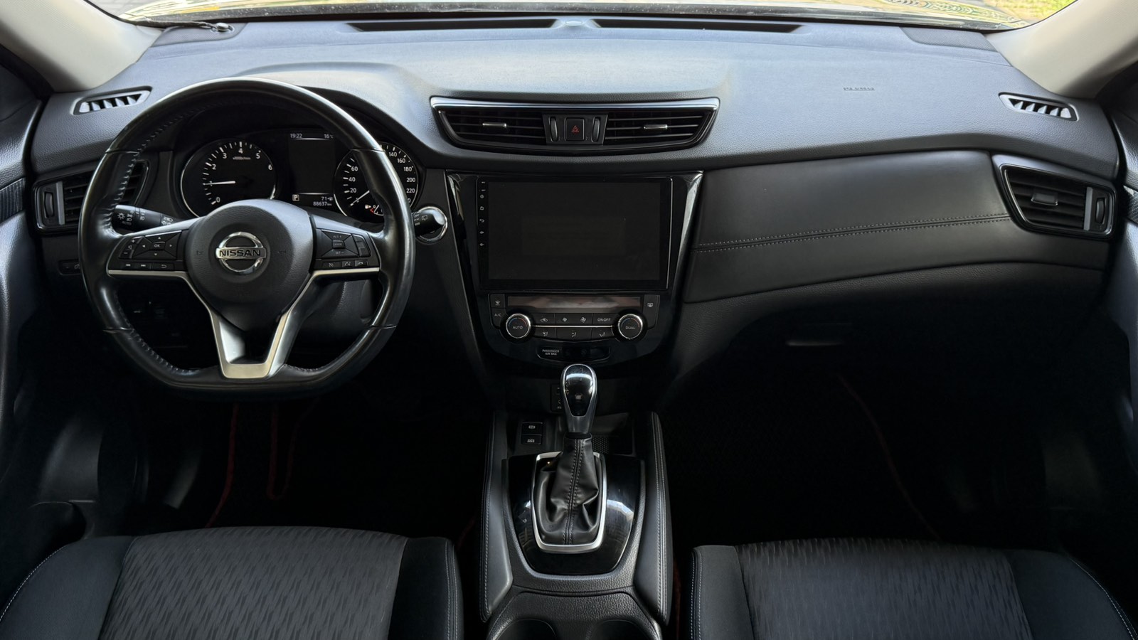 Інші авто NISSAN X-TRAIL 2020 року, Універсал, Тойота Центр Київ "Автосаміт Укравто", м.Київ | Фото № 8 Інші авто NISSAN X-TRAIL 2020 року з пробігом 84000 км, Універсал, Тойота Центр Київ "Автосаміт Укравто", м.Київ - 1001000 ГРН | Фото № 8