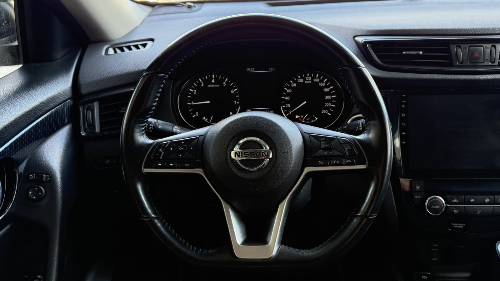Інші авто NISSAN X-TRAIL 2020 року, Універсал, Тойота Центр Київ "Автосаміт Укравто", м.Київ | Фото № 12 Інші авто NISSAN X-TRAIL 2020 року з пробігом 84000 км, Універсал, Тойота Центр Київ "Автосаміт Укравто", м.Київ - 1001000 ГРН | Фото № 12