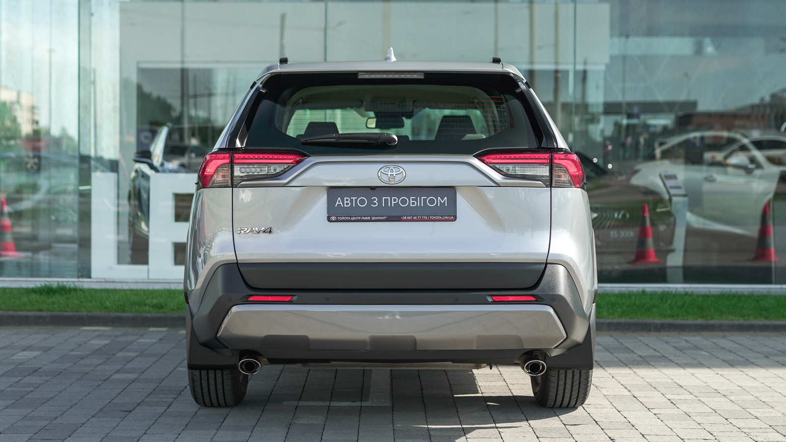 Toyota RAV4 2020 року, Універсал, Лексус Львів, м.Львів | Фото № 4 Toyota RAV4 2020 року з пробігом 28162 км, Універсал, Лексус Львів, м.Львів - 1420650 ГРН | Фото № 4