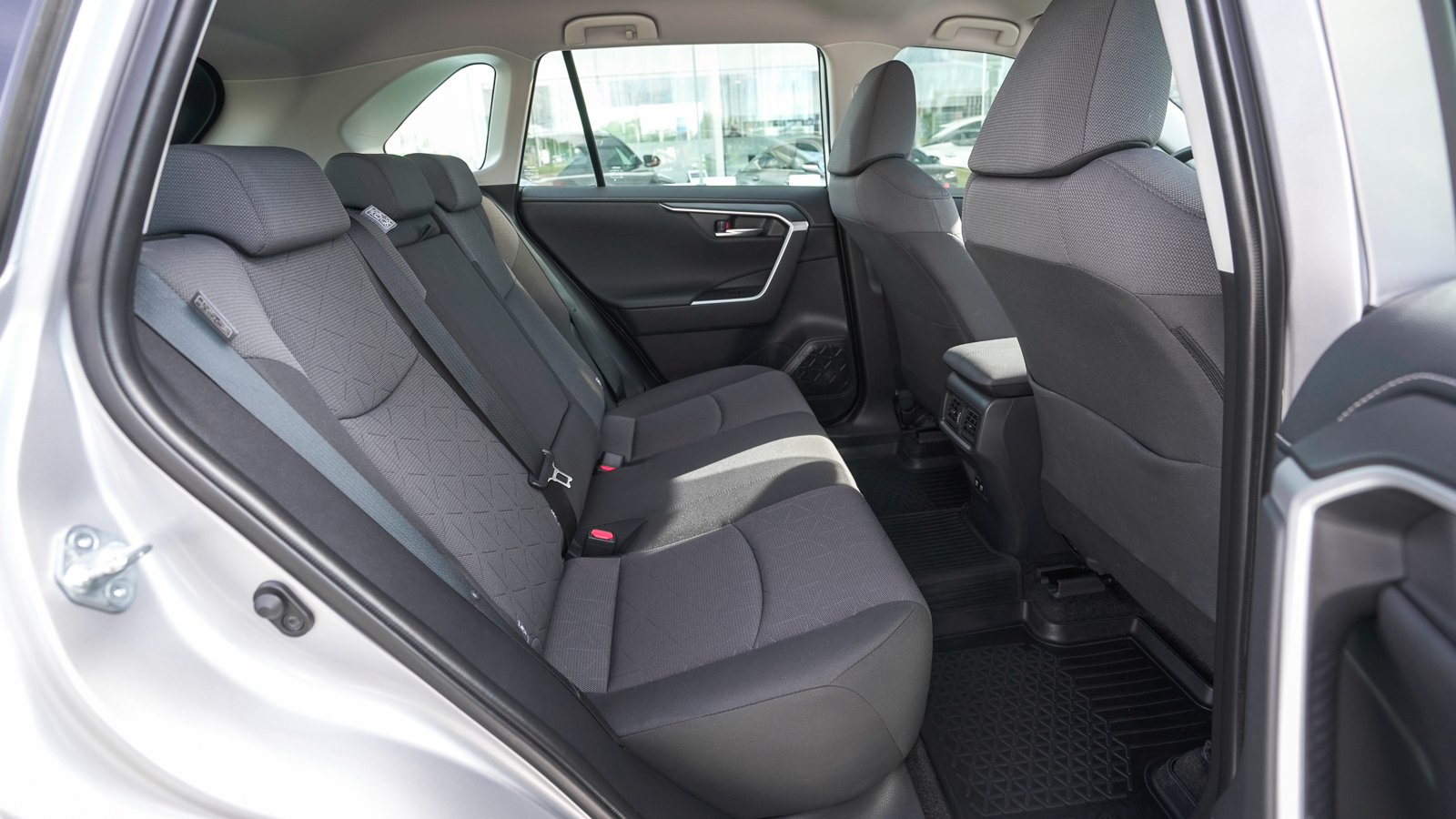 Toyota RAV4 2020 року, Універсал, Лексус Львів, м.Львів | Фото № 7 Toyota RAV4 2020 року з пробігом 28162 км, Універсал, Лексус Львів, м.Львів - 1420650 ГРН | Фото № 7