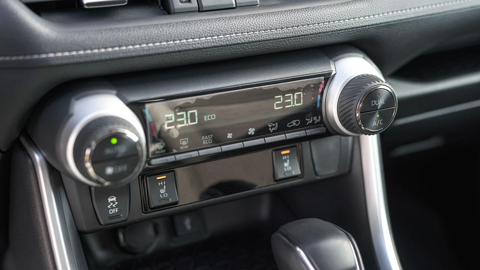 Toyota RAV4 2020 року, Універсал, Лексус Львів, м.Львів | Фото № 24 Toyota RAV4 2020 року з пробігом 28162 км, Універсал, Лексус Львів, м.Львів - 1420650 ГРН | Фото № 24