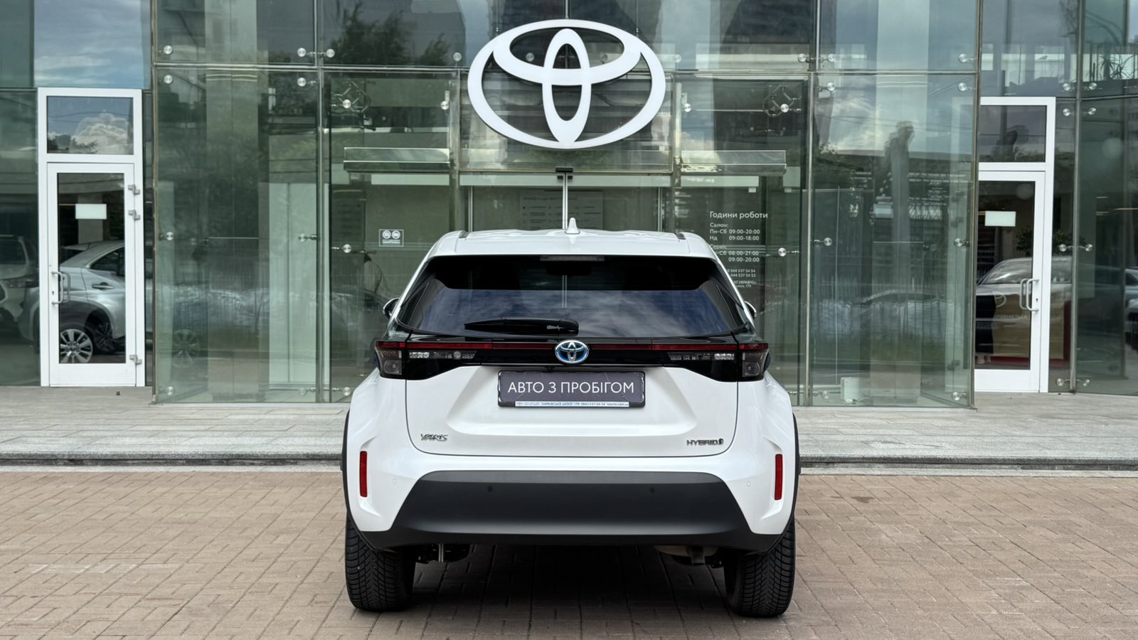 Toyota YARIS CROSS 2023 року, Хетчбек, Тойота Центр Київ "Автосаміт Укравто", м.Київ | Фото № 4 Toyota YARIS CROSS 2023 року з пробігом 60559 км, Хетчбек, Тойота Центр Київ "Автосаміт Укравто", м.Київ - 1212500 ГРН | Фото № 4
