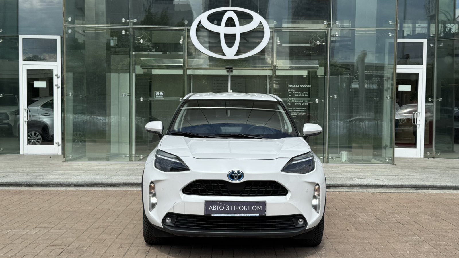 Toyota YARIS CROSS 2023 року, Хетчбек, Тойота Центр Київ "Автосаміт Укравто", м.Київ | Фото № 5 Toyota YARIS CROSS 2023 року з пробігом 60559 км, Хетчбек, Тойота Центр Київ "Автосаміт Укравто", м.Київ - 1212500 ГРН | Фото № 5