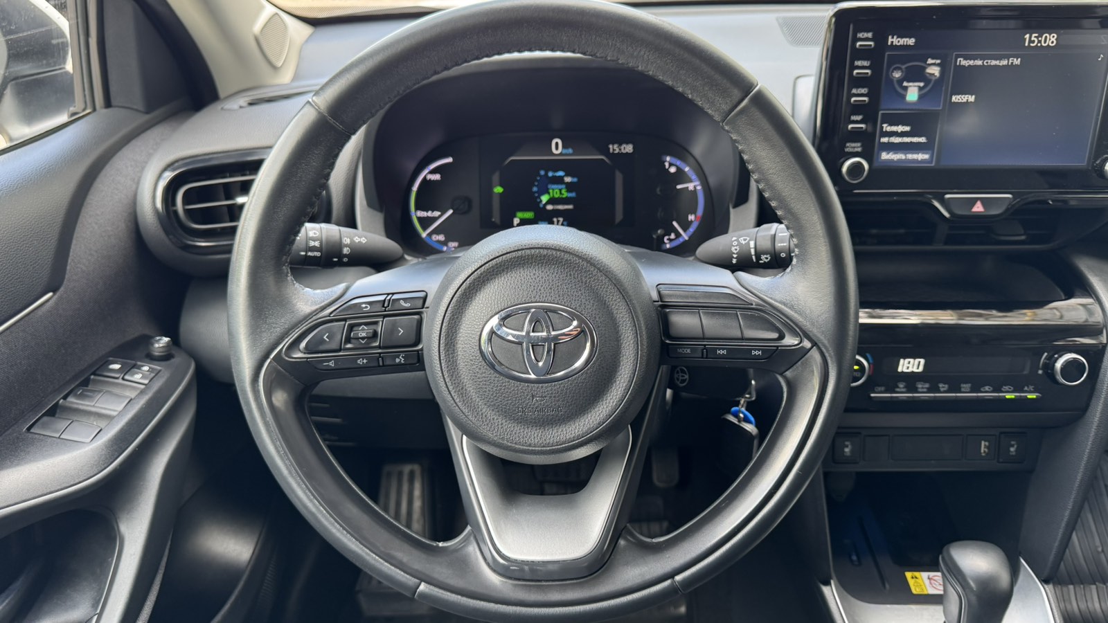 Toyota YARIS CROSS 2023 року, Хетчбек, Тойота Центр Київ "Автосаміт Укравто", м.Київ | Фото № 13 Toyota YARIS CROSS 2023 року з пробігом 60559 км, Хетчбек, Тойота Центр Київ "Автосаміт Укравто", м.Київ - 1212500 ГРН | Фото № 13