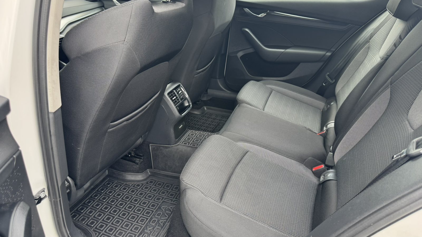 Інші авто SKODA OCTAVIA 2021 року з пробігом 121943 км, Седан, Тойота Центр Київ "Автосаміт Укравто", м.Київ - 1052850 ГРН | Фото № 11