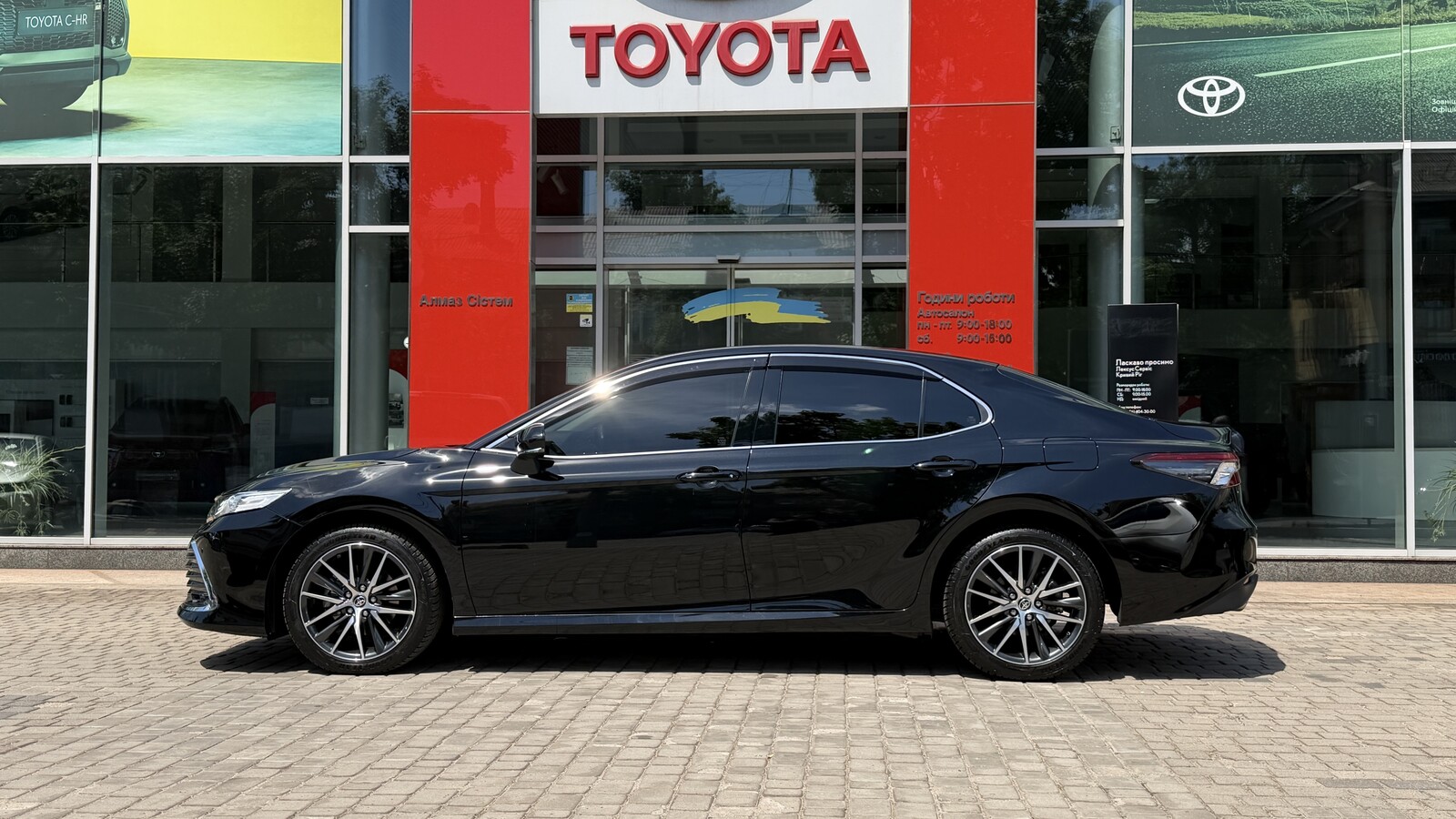 Toyota CAMRY 2023 року, Седан, Тойота Центр Кривий Ріг "Алмаз Сістем", м.Кривий Ріг | Фото № 3 Toyota CAMRY 2023 року з пробігом 53252 км, Седан, Тойота Центр Кривий Ріг "Алмаз Сістем", м.Кривий Ріг - 1570000 ГРН | Фото № 3