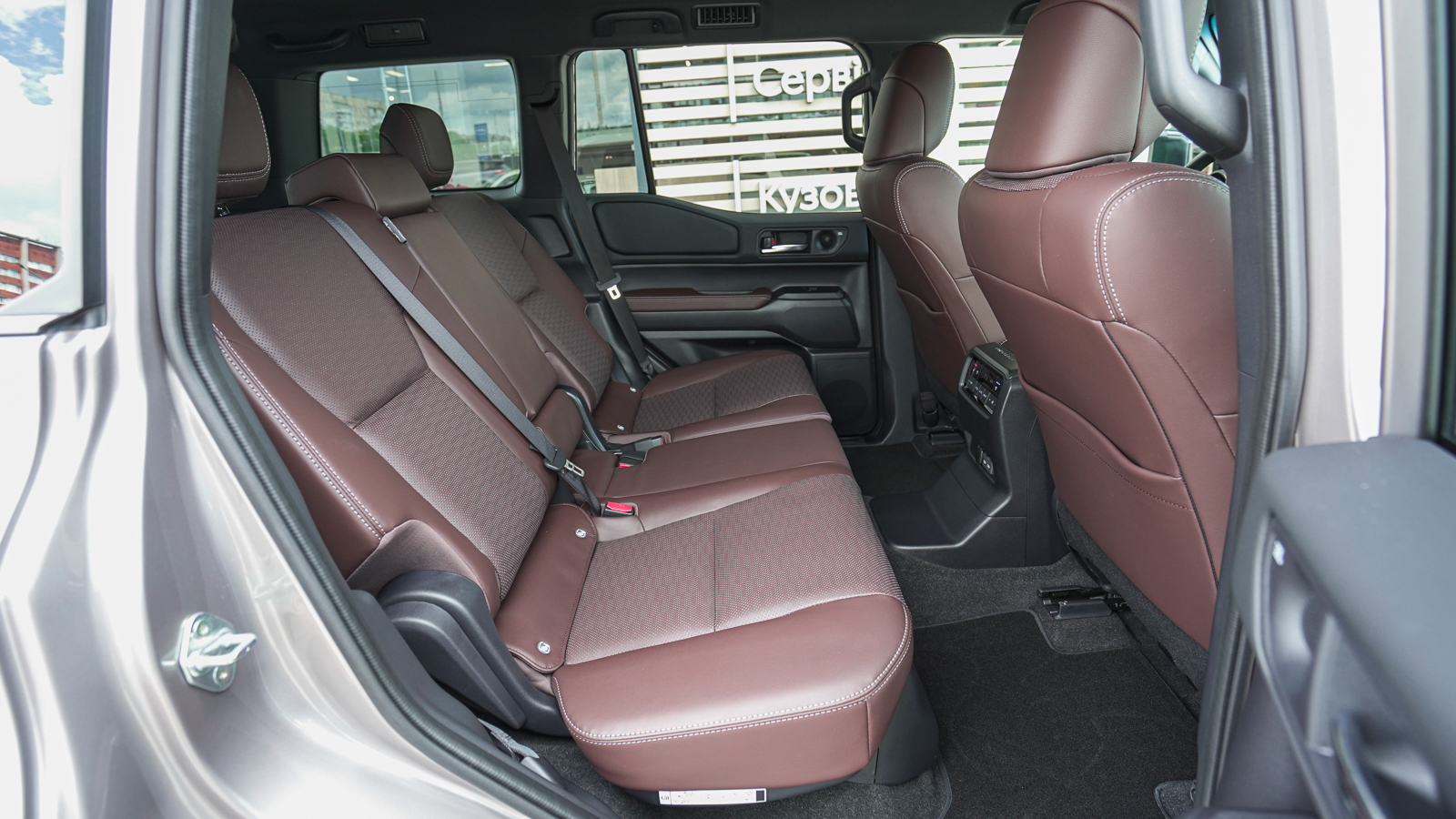 Toyota LAND CRUISER PRADO 2024 року, Універсал, Тойота Центр Львів "Діамант", м.Львів | Фото № 7 Toyota LAND CRUISER PRADO 2024 року з пробігом 5406 км, Універсал, Тойота Центр Львів "Діамант", м.Львів - 2976600 ГРН | Фото № 7
