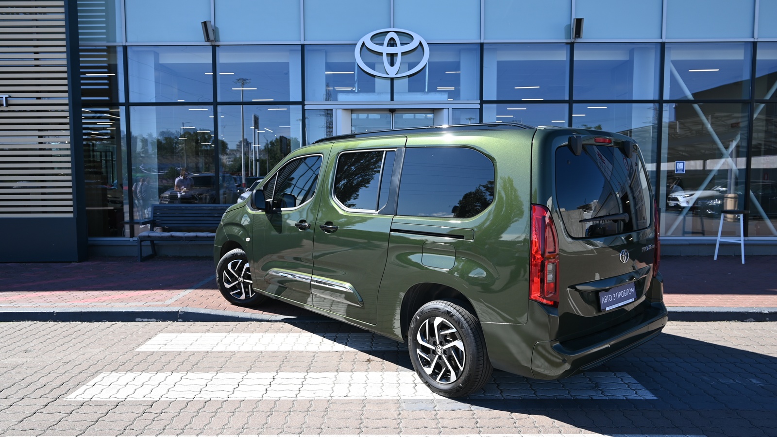 Toyota PROACE CITY VERSO 2025 року з пробігом 23893 км, Мінівен, Тойота Центр Київ "Сіті Плаза", м.Київ - 1335900 ГРН | Фото № 2