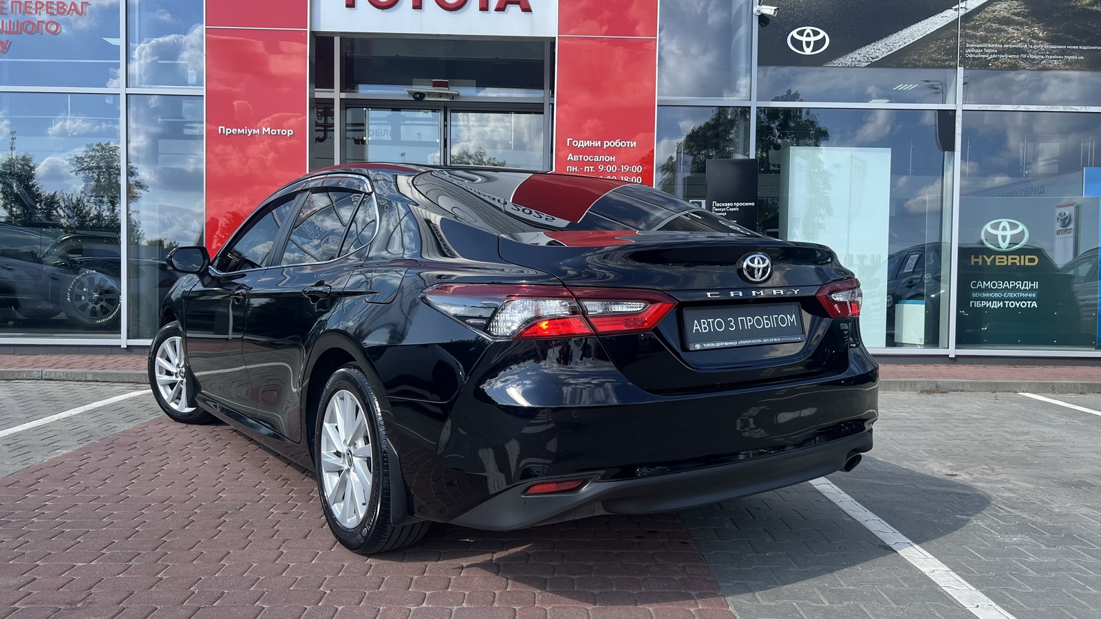 Toyota CAMRY 2023 року, Седан, Тойота Центр Вінниця "Преміум Мотор", м.Вінниця | Фото № 2 Toyota CAMRY 2023 року з пробігом 57797 км, Седан, Тойота Центр Вінниця "Преміум Мотор", м.Вінниця - 1250000 ГРН | Фото № 2