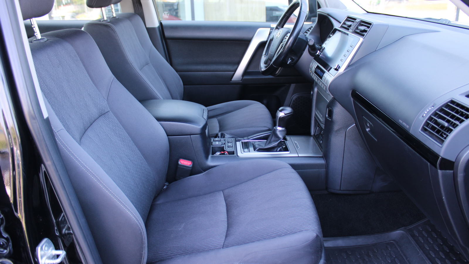 Toyota LAND CRUISER PRADO 2021 року з пробігом 122079 км, Універсал, Тойота Центр Черкаси "Мотор Сіті", м.Черкаси - 1790000 ГРН | Фото № 6