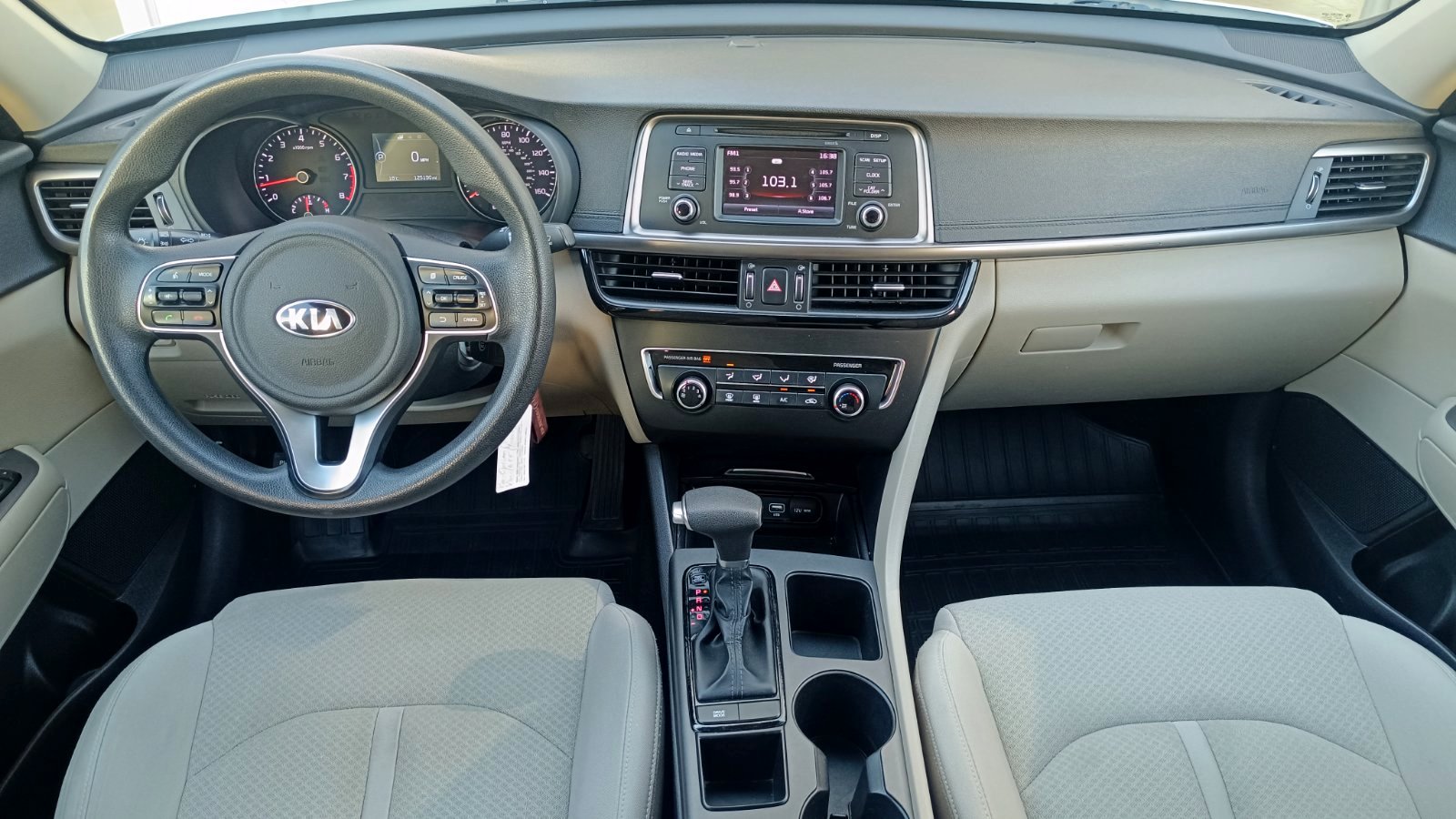 Інші авто KIA Optima 2016 року, Седан, Тойота Центр Київ «ВІДІ Аеропорт», м.Київ | Фото № 8 Інші авто KIA Optima 2016 року з пробігом 200083 км, Седан, Тойота Центр Київ «ВІДІ Аеропорт», м.Київ - 415000 ГРН | Фото № 8