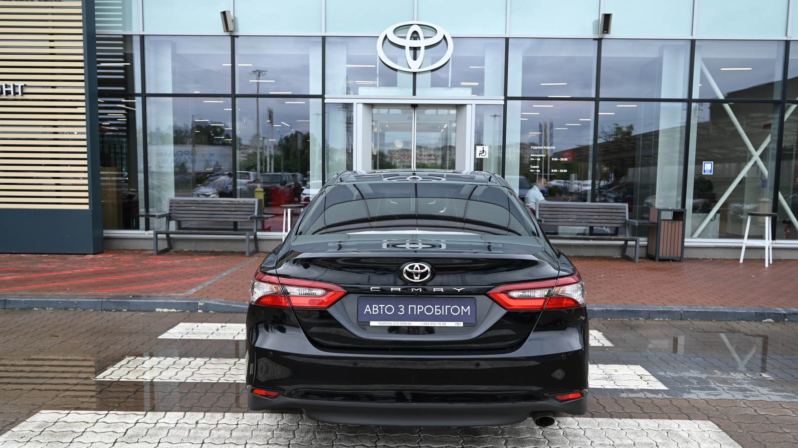 Toyota CAMRY 2023 року з пробігом 107809 км, Седан, Тойота Центр Київ "Сіті Плаза", м.Київ - 1192587 ГРН | Фото № 4