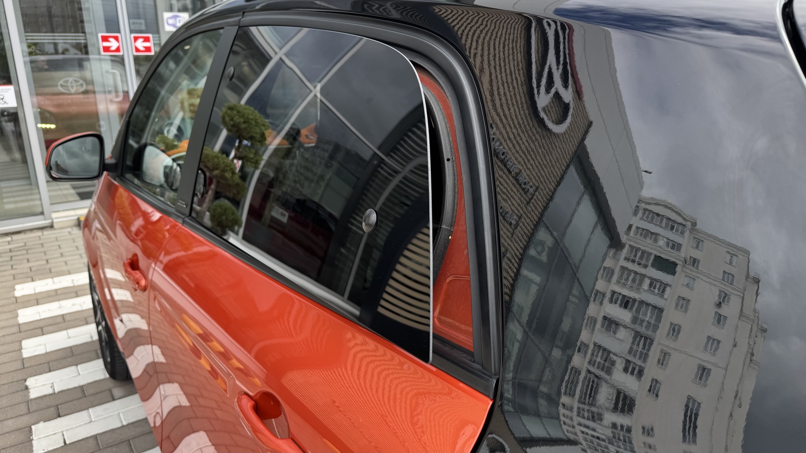 Інші авто SMART Forfour 2018 року, Хетчбек, Тойота Центр Чернігів "Соллі-Плюс", м.Чернігів | Фото № 20 Інші авто SMART Forfour 2018 року з пробігом 58000 км, Хетчбек, Тойота Центр Чернігів "Соллі-Плюс", м.Чернігів - 396000 ГРН | Фото № 20