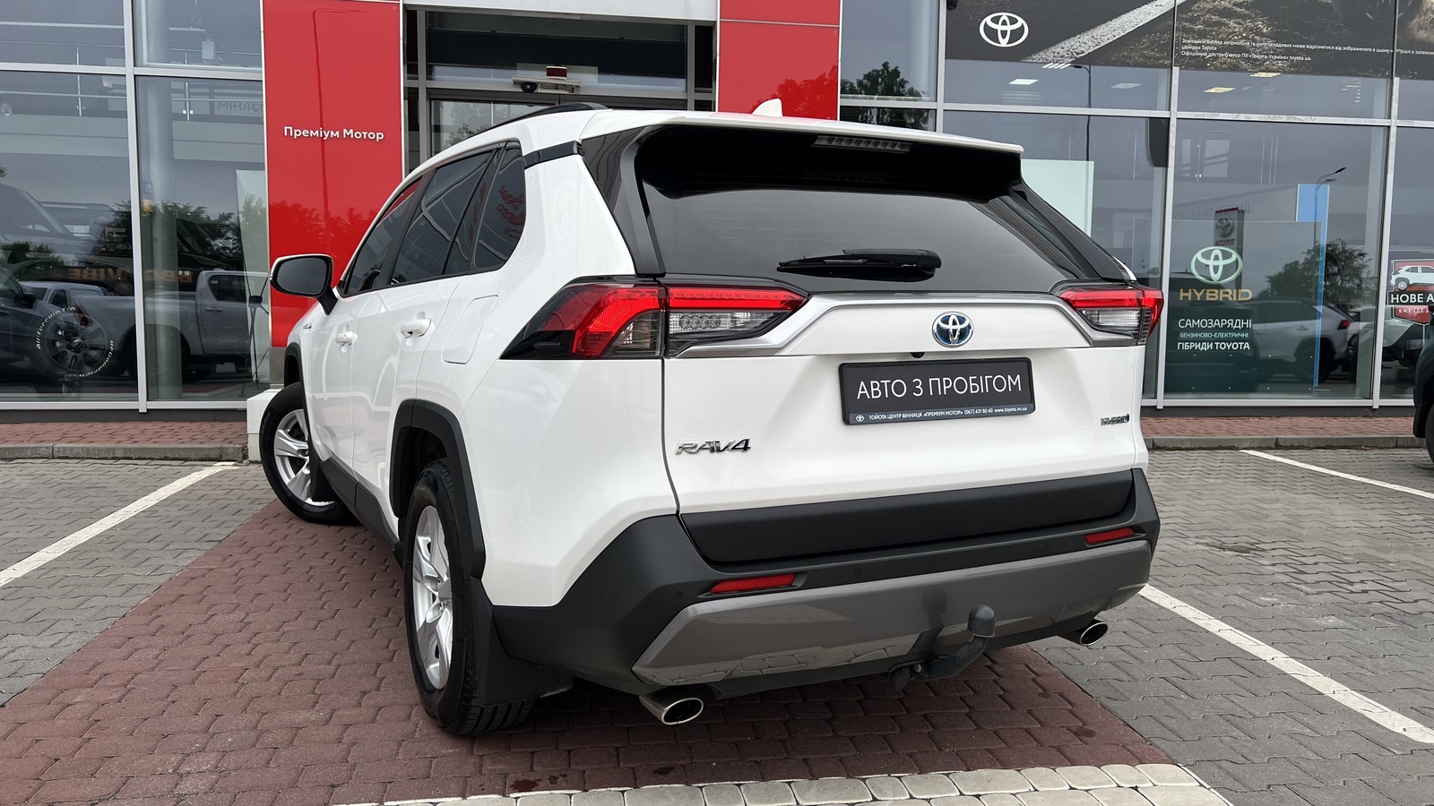 Toyota RAV4 2021 року, Універсал, Тойота Центр Вінниця "Преміум Мотор", м.Вінниця | Фото № 2 Toyota RAV4 2021 року з пробігом 235901 км, Універсал, Тойота Центр Вінниця "Преміум Мотор", м.Вінниця - 1170000 ГРН | Фото № 2