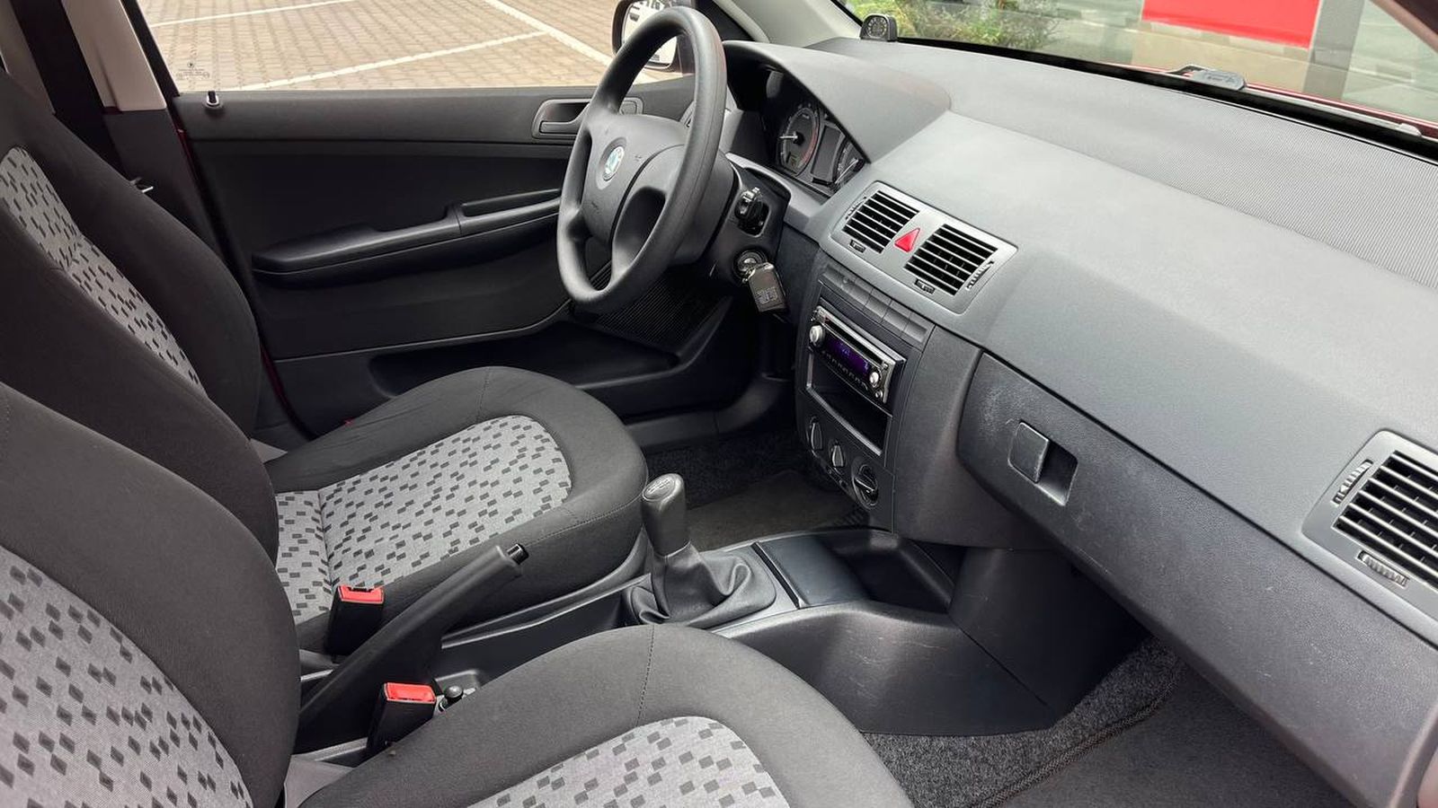 Інші авто SKODA FABIA 2007 року з пробігом 224002 км, Хетчбек, Тойота Центр Хмельницький "Гранд Мотор", м.Хмельницький - 152500 ГРН | Фото № 6