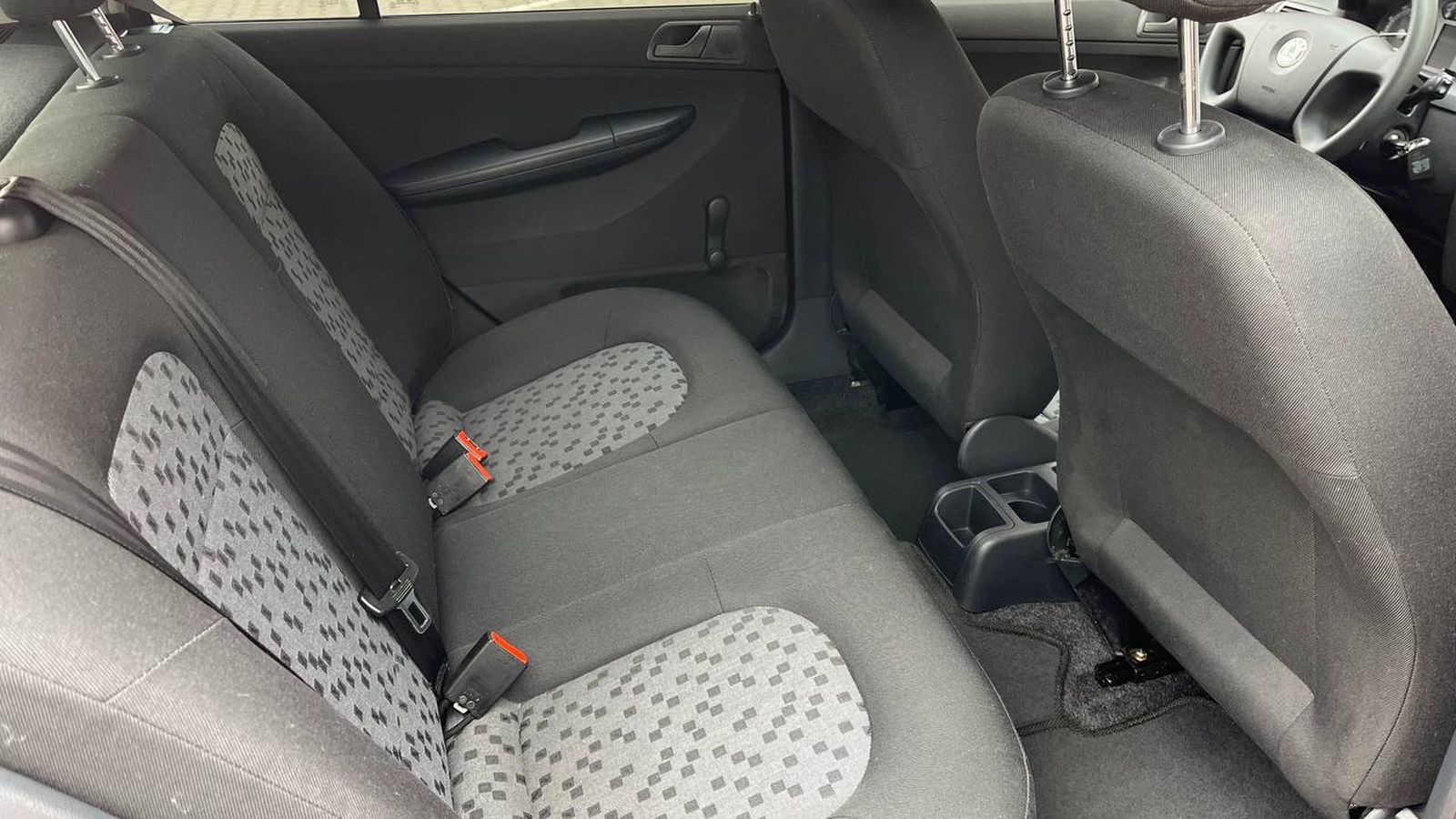 Інші авто SKODA FABIA 2007 року з пробігом 224002 км, Хетчбек, Тойота Центр Хмельницький "Гранд Мотор", м.Хмельницький - 152500 ГРН | Фото № 7