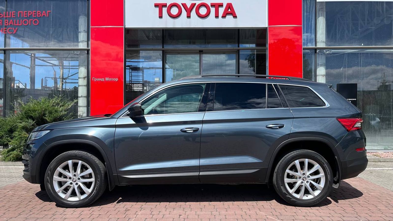 Інші авто SKODA Kodiaq 2021 року, Універсал, Тойота Центр Хмельницький "Гранд Мотор", м.Хмельницький | Фото № 3 Інші авто SKODA Kodiaq 2021 року з пробігом 74410 км, Універсал, Тойота Центр Хмельницький "Гранд Мотор", м.Хмельницький - 1367620 ГРН | Фото № 3