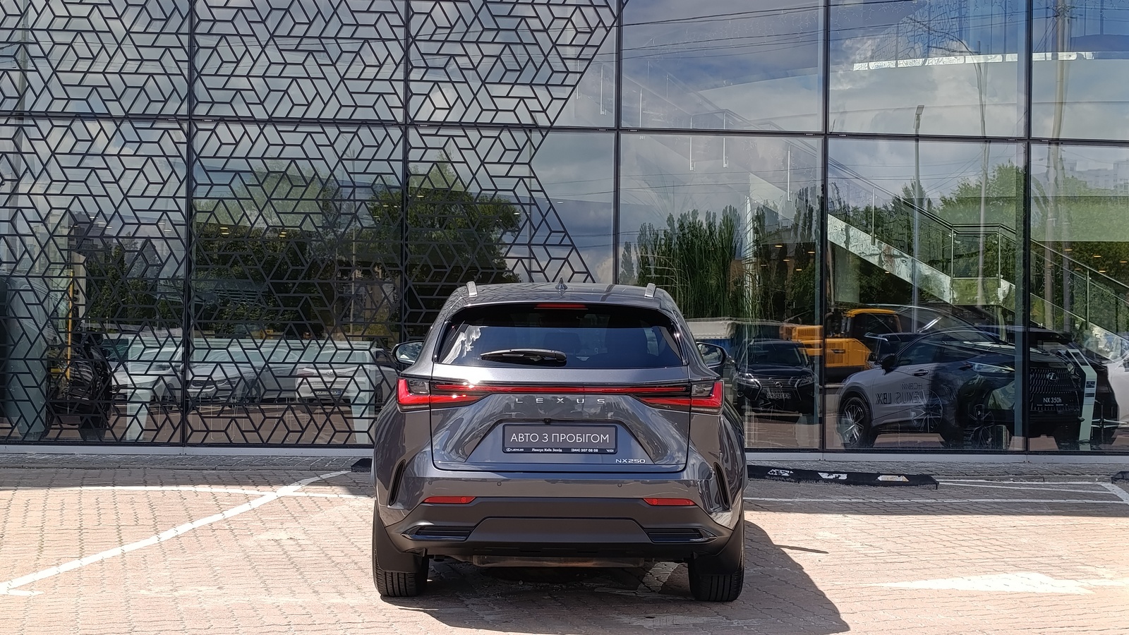 Lexus NX 2021 року, Універсал, Лексус Київ Захід, м.Київ | Фото № 4 Lexus NX 2021 року з пробігом 76494 км, Універсал, Лексус Київ Захід, м.Київ - 2075000 ГРН | Фото № 4