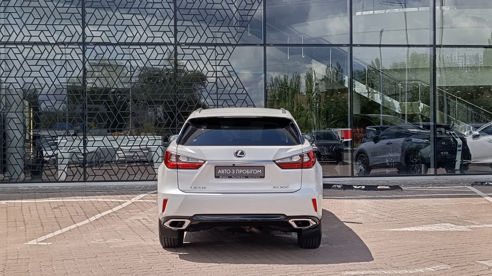 Lexus RX 2018 року, Універсал, Лексус Київ Захід, м.Київ | Фото № 4 Lexus RX 2018 року з пробігом 143220 км, Універсал, Лексус Київ Захід, м.Київ - 1606875 ГРН | Фото № 4