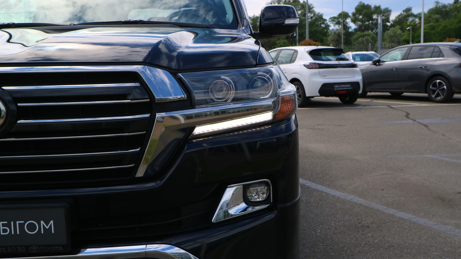 Toyota LAND CRUISER 2017 року, Універсал, Тойота Центр Київ "Автосаміт Укравто Столичне", м.Київ | Фото № 28 Toyota LAND CRUISER 2017 року з пробігом 85802 км, Універсал, Тойота Центр Київ "Автосаміт Укравто Столичне", м.Київ - 2793000 ГРН | Фото № 28