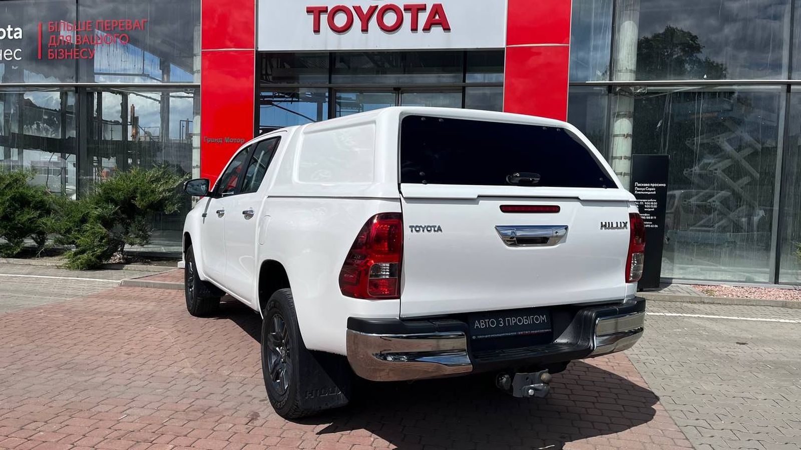 Toyota HILUX 2023 року з пробігом 75454 км, Пікап, Тойота Центр Хмельницький "Гранд Мотор", м.Хмельницький - 1999000 ГРН | Фото № 2