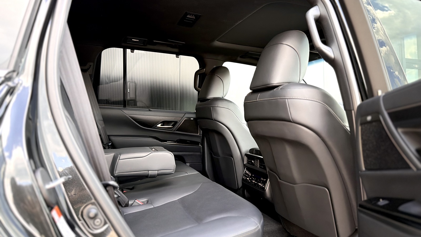 Lexus LX 2025 року, Універсал, Лексус Одеса, м.Одеса | Фото № 7 Lexus LX 2025 року з пробігом 19520 км, Універсал, Лексус Одеса, м.Одеса - 6113200 ГРН | Фото № 7