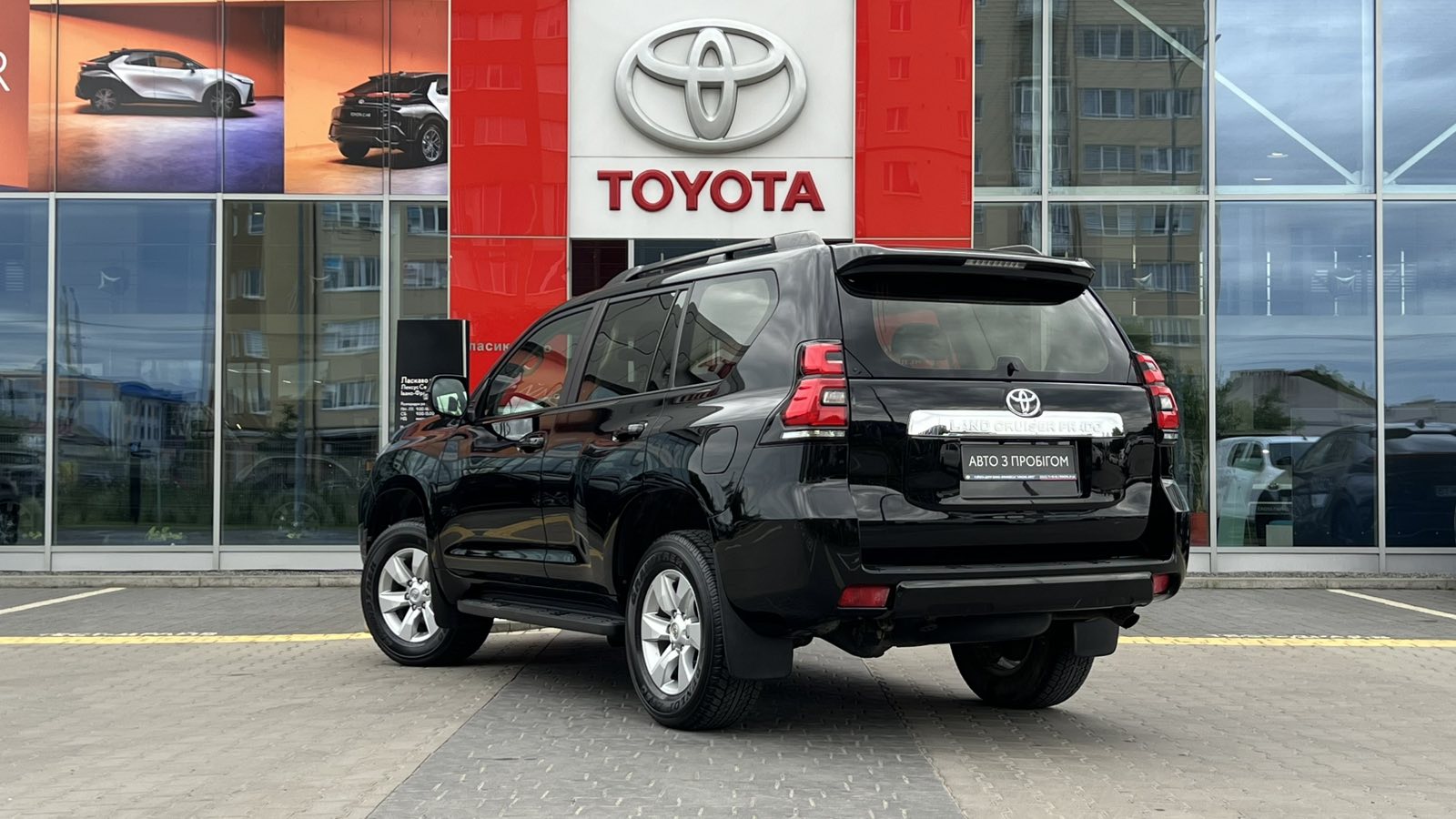 Toyota LAND CRUISER PRADO 2018 року з пробігом 87502 км, Універсал, Тойота Центр Івано-Франківськ "Класик-Авто", м.Івано-Франківськ - 1440000 ГРН | Фото № 2
