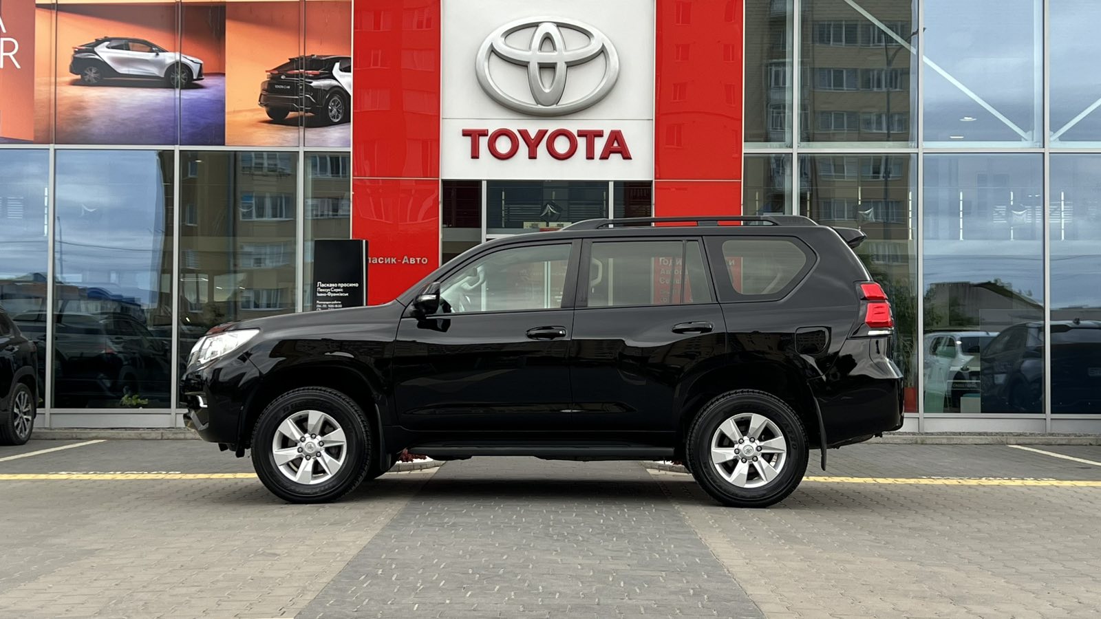 Toyota LAND CRUISER PRADO 2018 року з пробігом 87502 км, Універсал, Тойота Центр Івано-Франківськ "Класик-Авто", м.Івано-Франківськ - 1440000 ГРН | Фото № 3