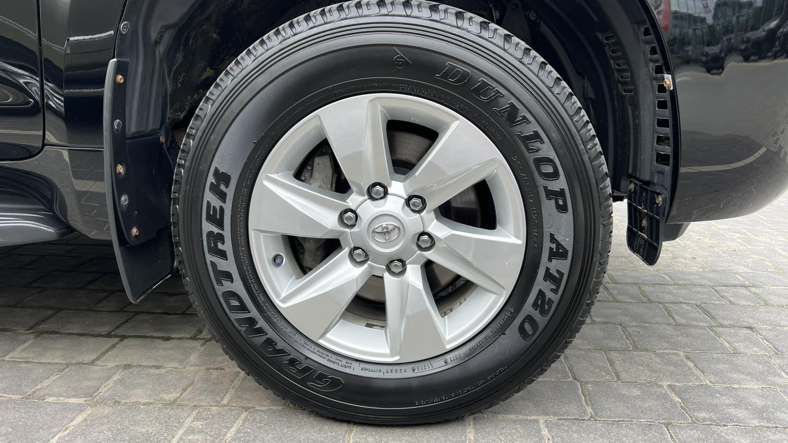 Toyota LAND CRUISER PRADO 2018 року з пробігом 87502 км, Універсал, Тойота Центр Івано-Франківськ "Класик-Авто", м.Івано-Франківськ - 1440000 ГРН | Фото № 16