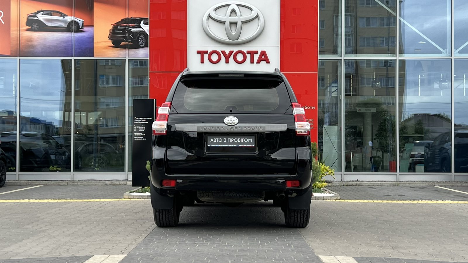 Toyota LAND CRUISER PRADO 2017 року, Універсал, Тойота Центр Івано-Франківськ "Класик-Авто", м.Івано-Франківськ | Фото № 4 Toyota LAND CRUISER PRADO 2017 року з пробігом 117500 км, Універсал, Тойота Центр Івано-Франківськ "Класик-Авто", м.Івано-Франківськ - 1440000 ГРН | Фото № 4