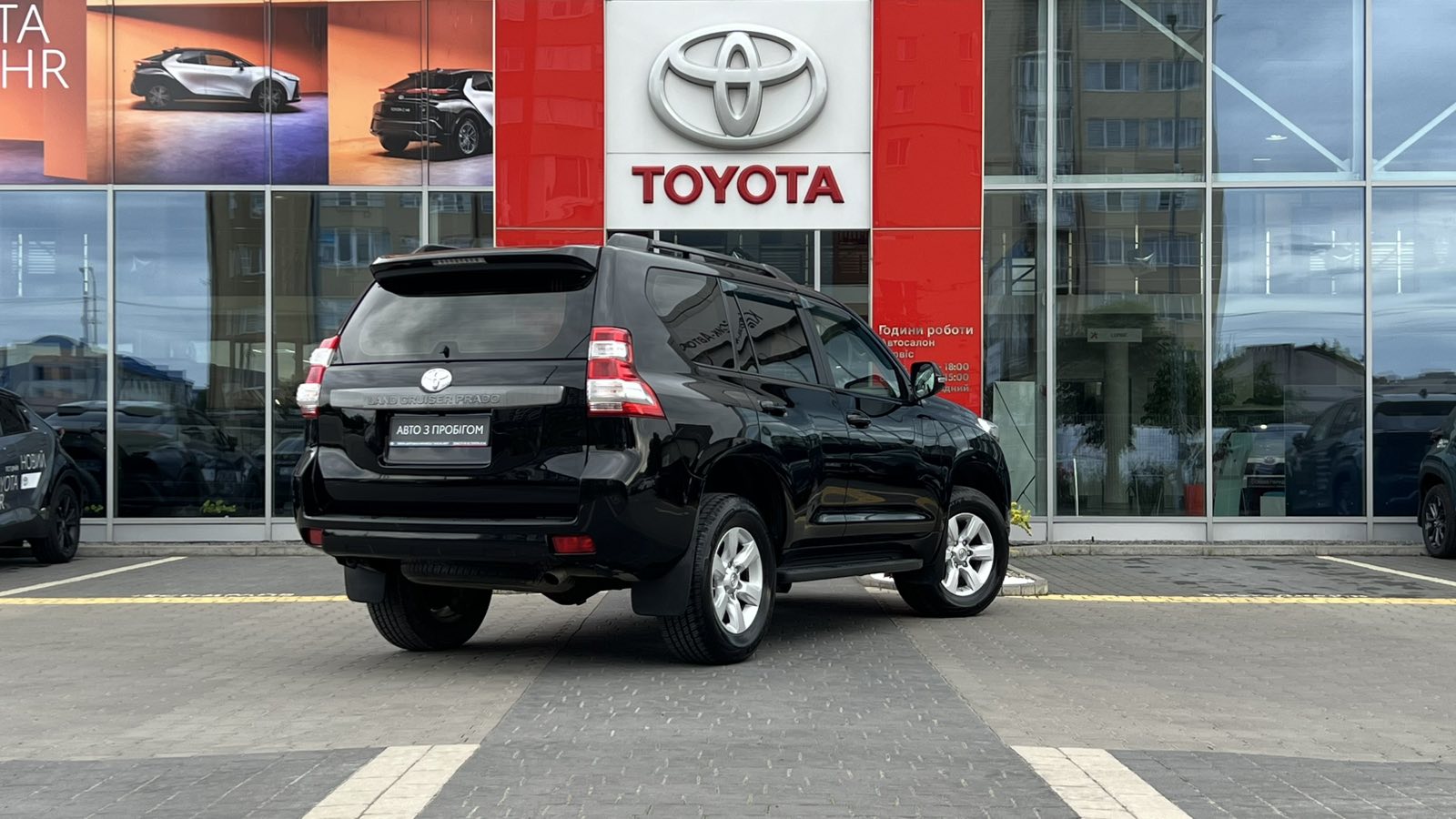 Toyota LAND CRUISER PRADO 2017 року, Універсал, Тойота Центр Івано-Франківськ "Класик-Авто", м.Івано-Франківськ | Фото № 18 Toyota LAND CRUISER PRADO 2017 року з пробігом 117500 км, Універсал, Тойота Центр Івано-Франківськ "Класик-Авто", м.Івано-Франківськ - 1440000 ГРН | Фото № 18